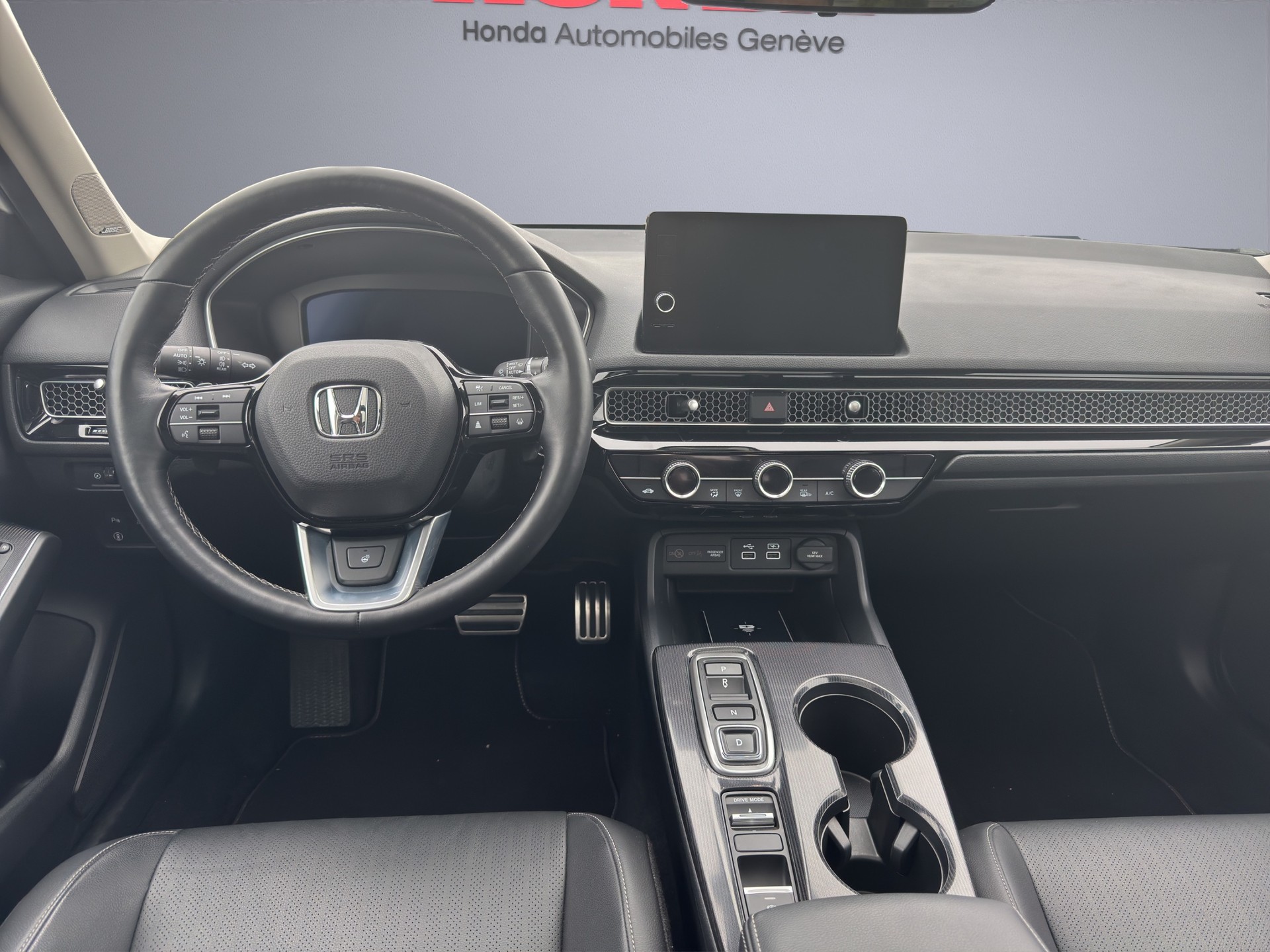 HONDA Civic 2.0 i-MMD Advance-image-8