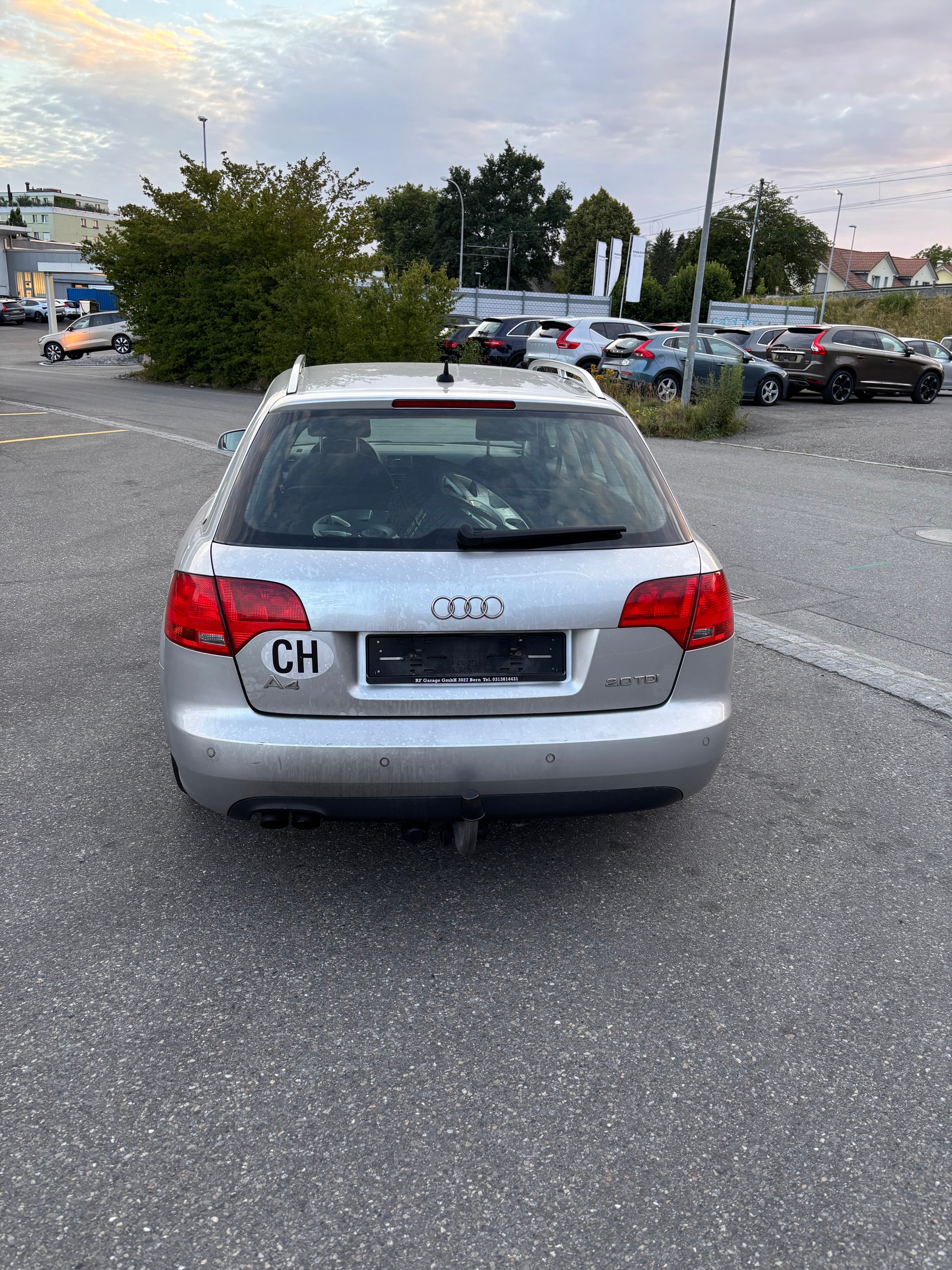 AUDI A4 Avant 2.0 TDI-image-5
