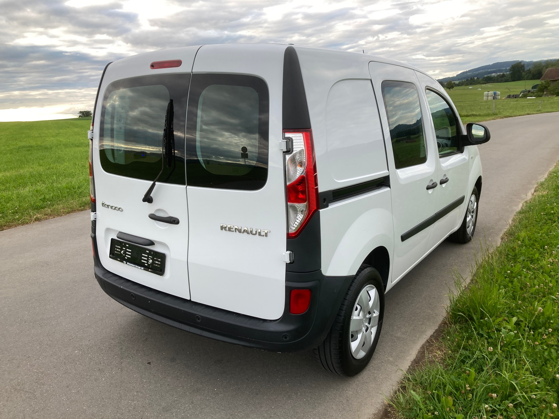 RENAULT Kangoo Medium dCi 95 ENERGY Business-image-1