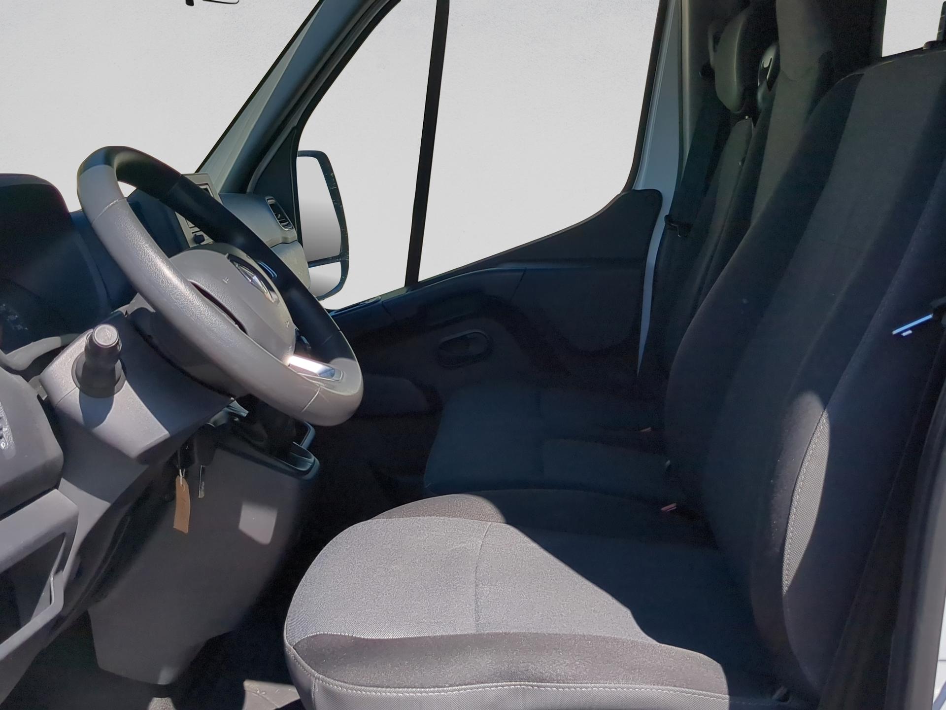 RENAULT Master T33 2.3dCi 135 L2H2-image-7