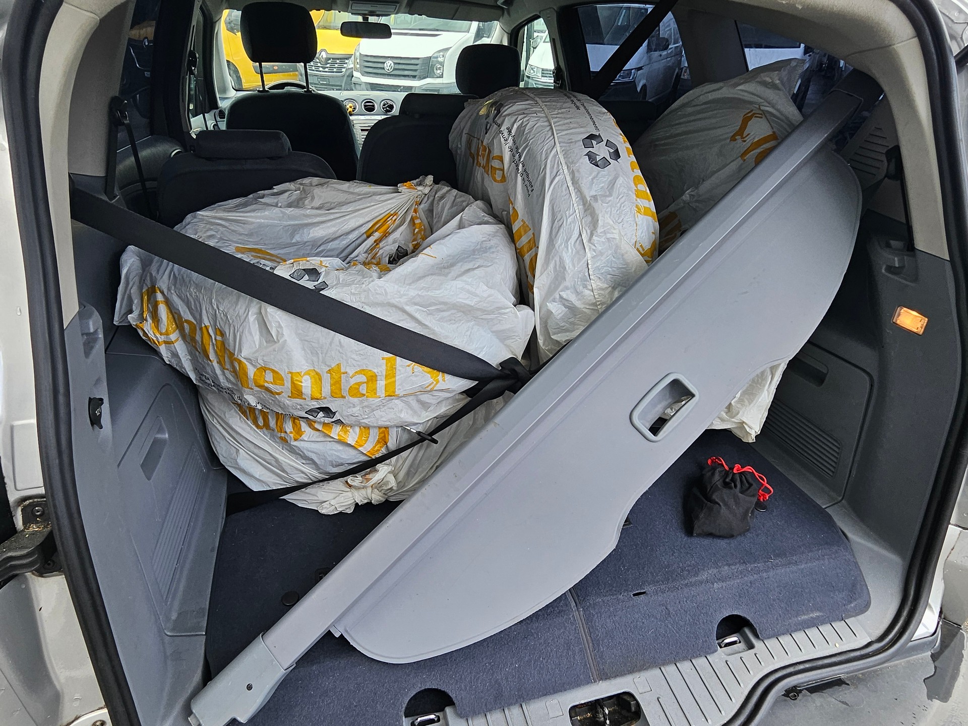 FORD S-Max 2.0i Carving-image-15