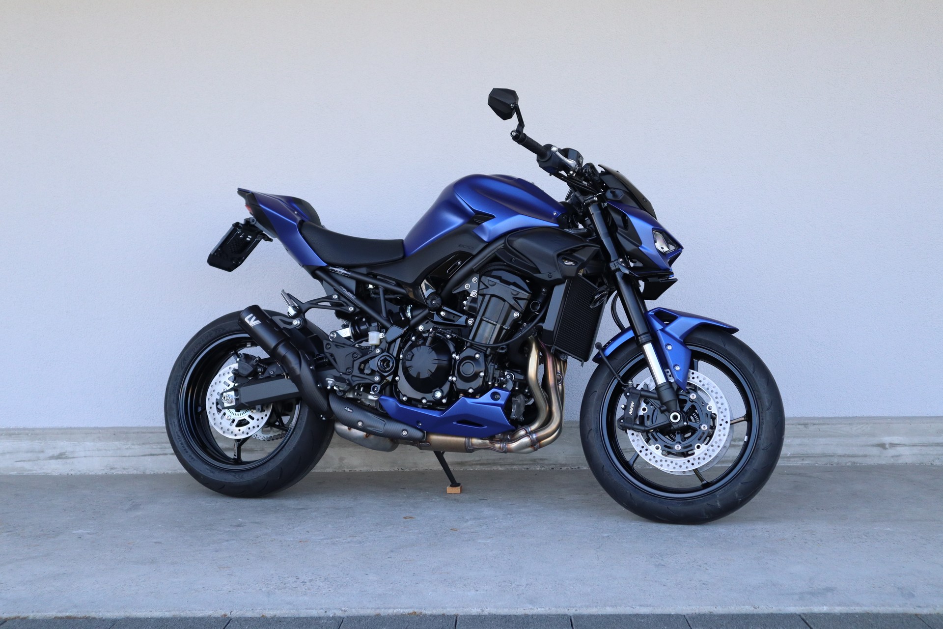 KAWASAKI Z 900 (70kW)-showroom-element-1