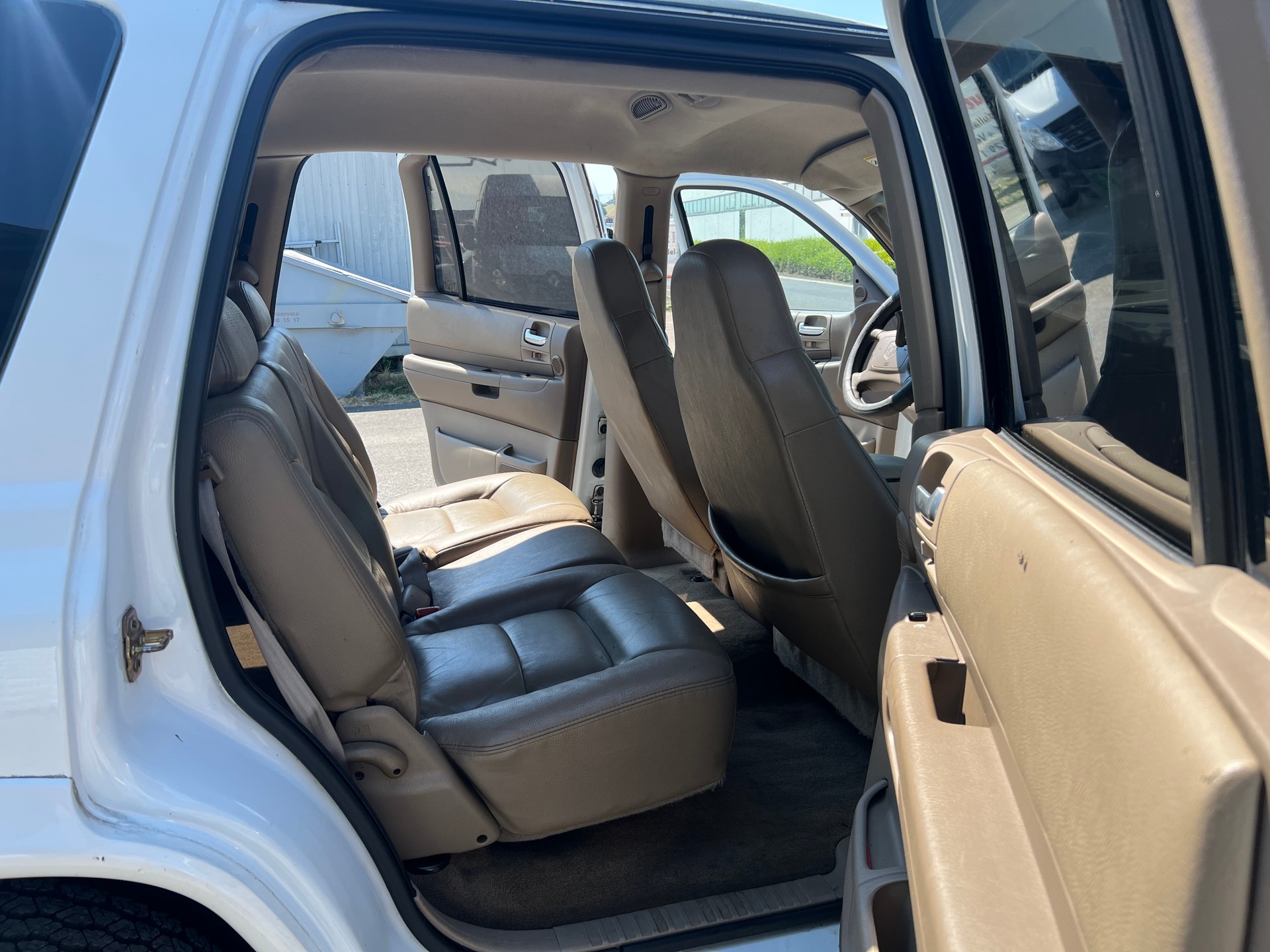 DODGE Durango-image-10