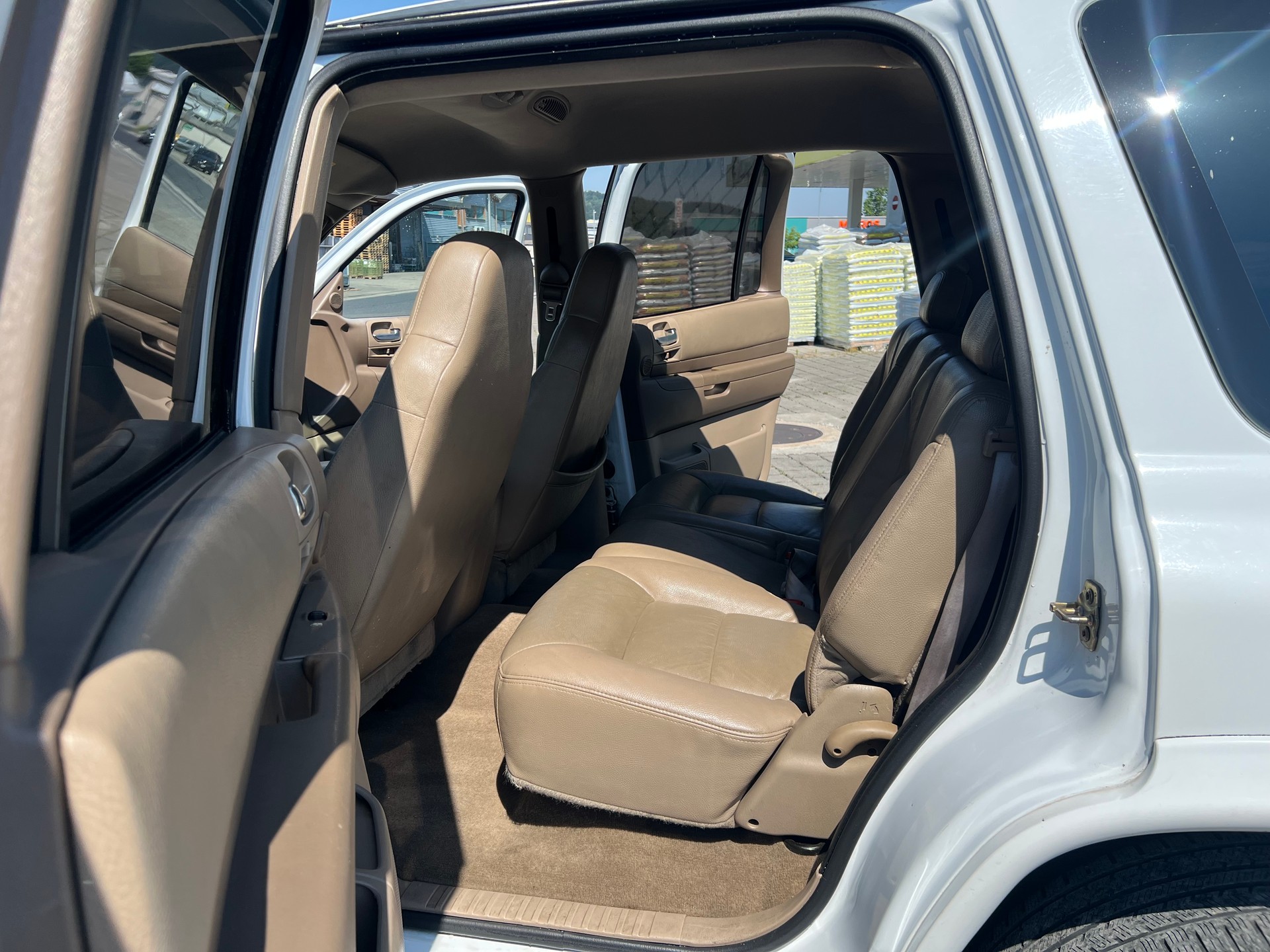 DODGE Durango-image-9