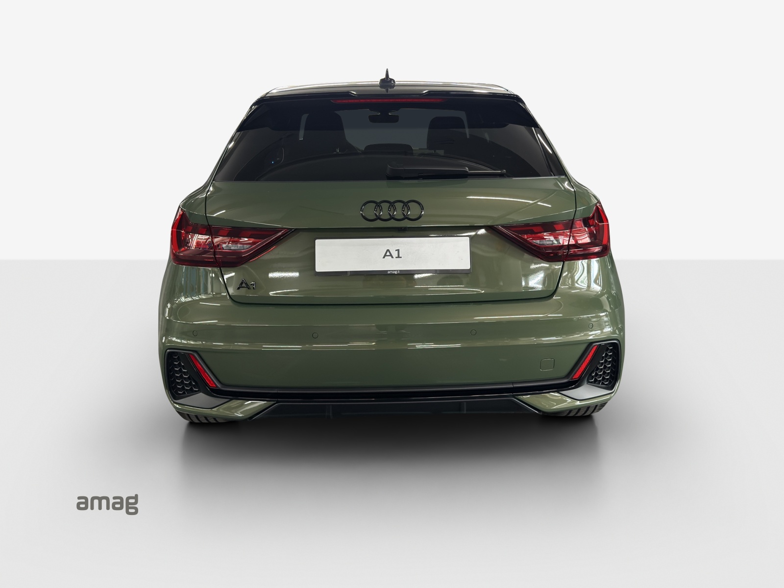 AUDI A1 Sportback 30 TFSI S Line Attraction S-tronic-image-3
