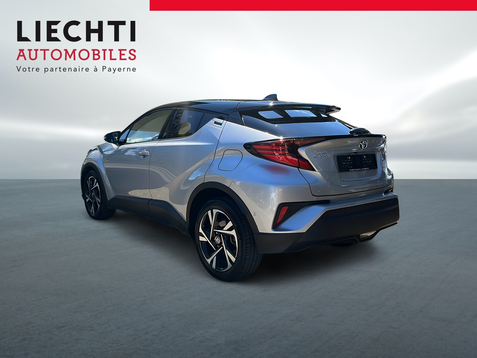 TOYOTA C-HR 1.8 HSD CVT Trend-image-2