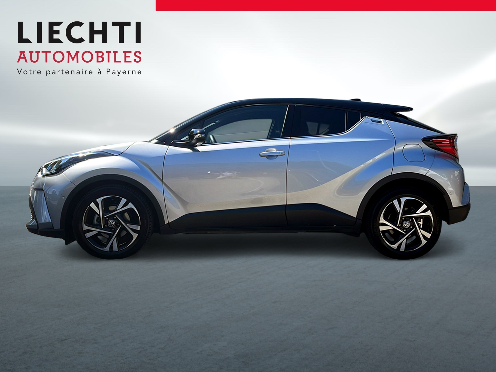 TOYOTA C-HR 1.8 HSD CVT Trend-image-1