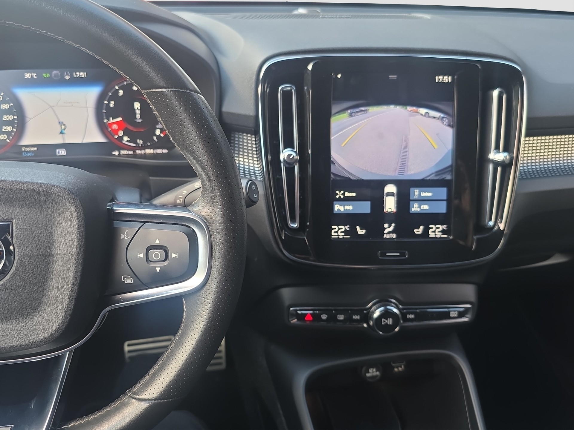 VOLVO XC40 T5 AWD R-Design Geartronic-image-9