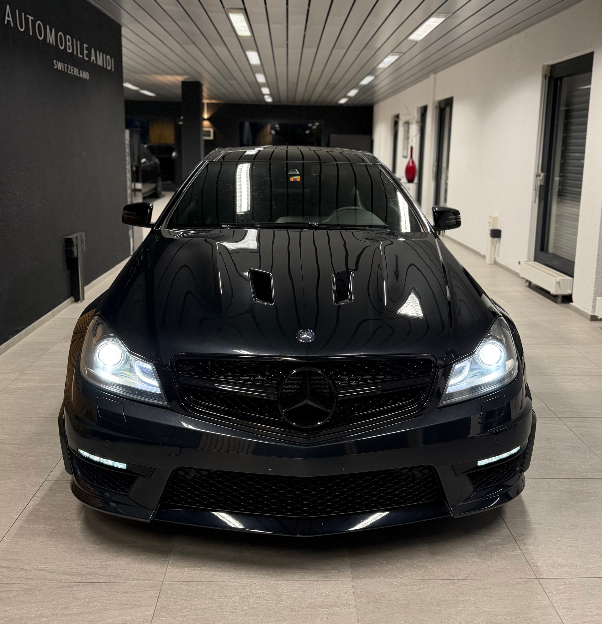 MERCEDES-BENZ C 63 Coupé AMG Speedshift MCT-image-1