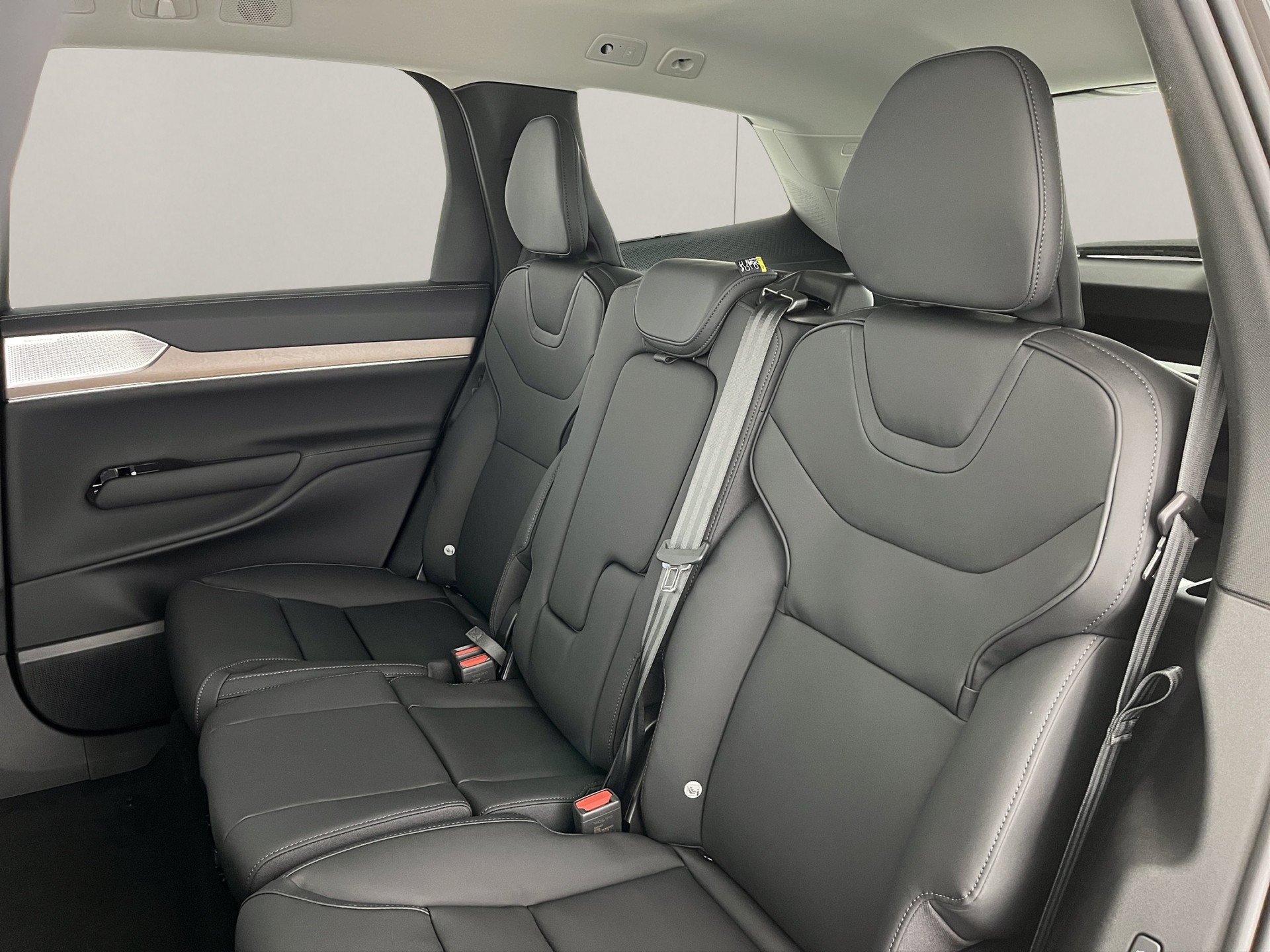 VOLVO EX90 Twin Performance Ultra AWD-image-16