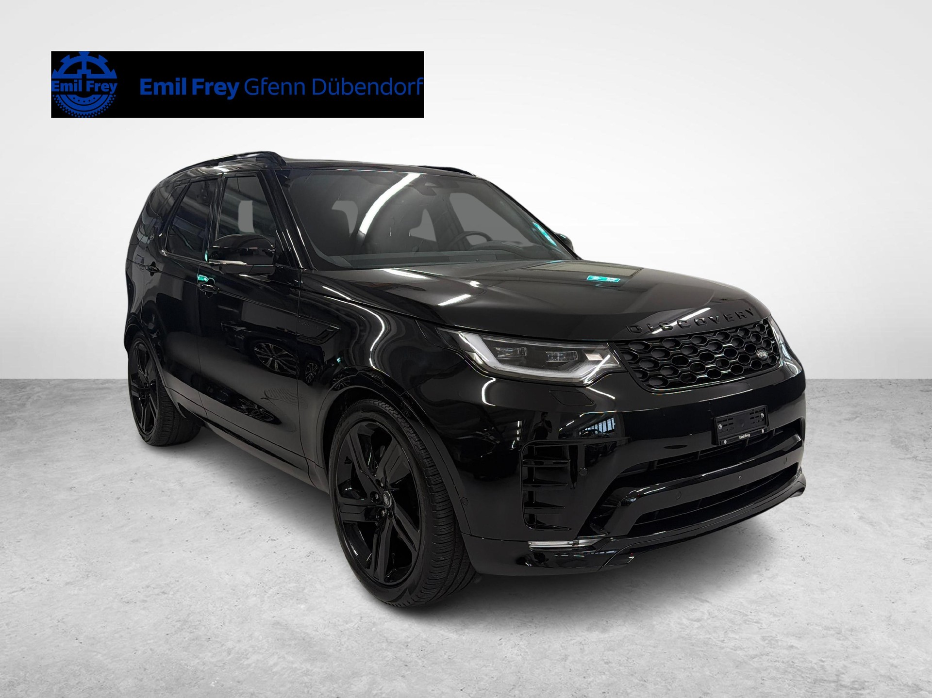 LAND ROVER Discovery 3.0 D I6 300 Dynamic HSE-showroom-element-3