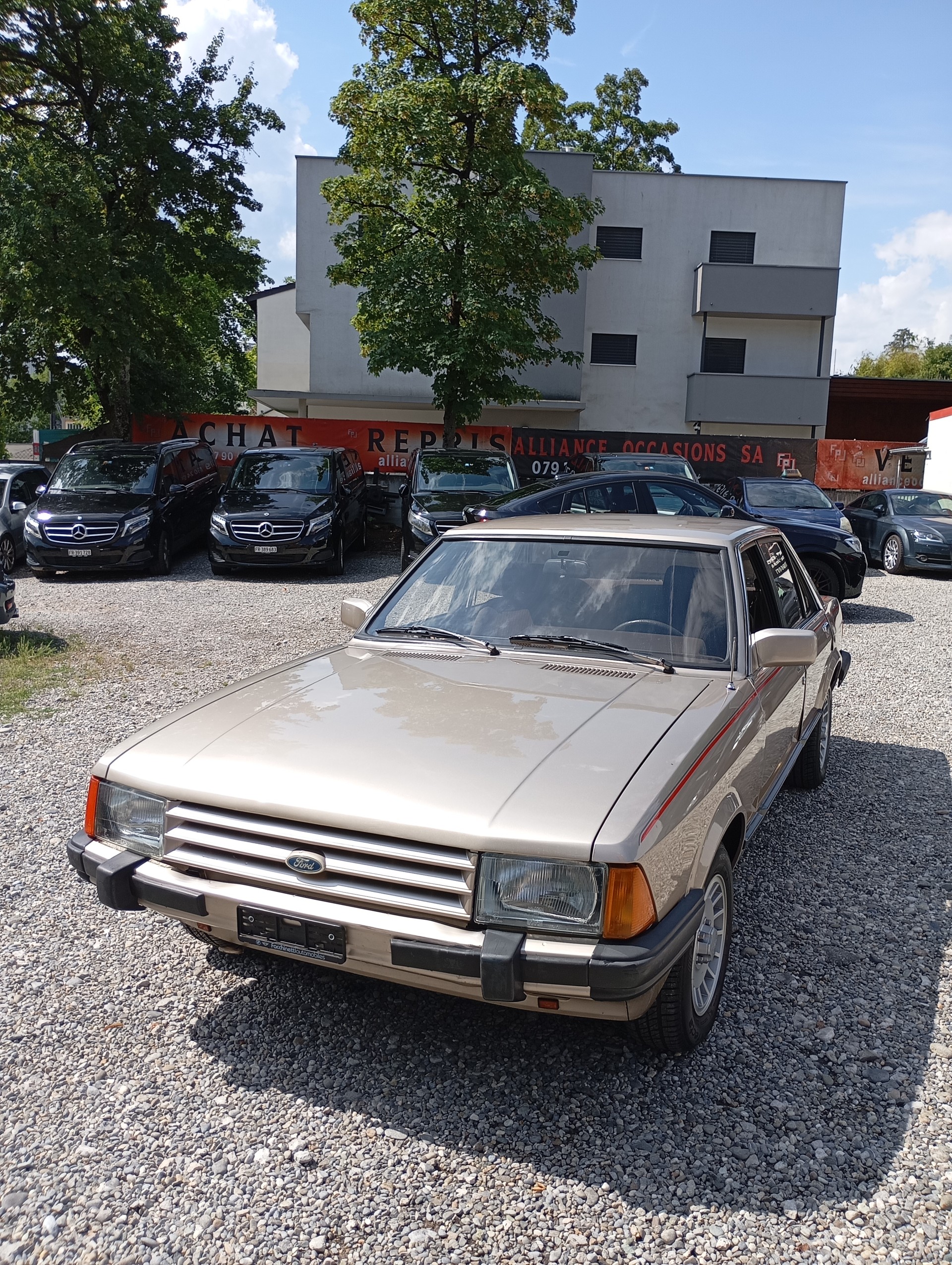 FORD Granada 2800i L Confort-image-0