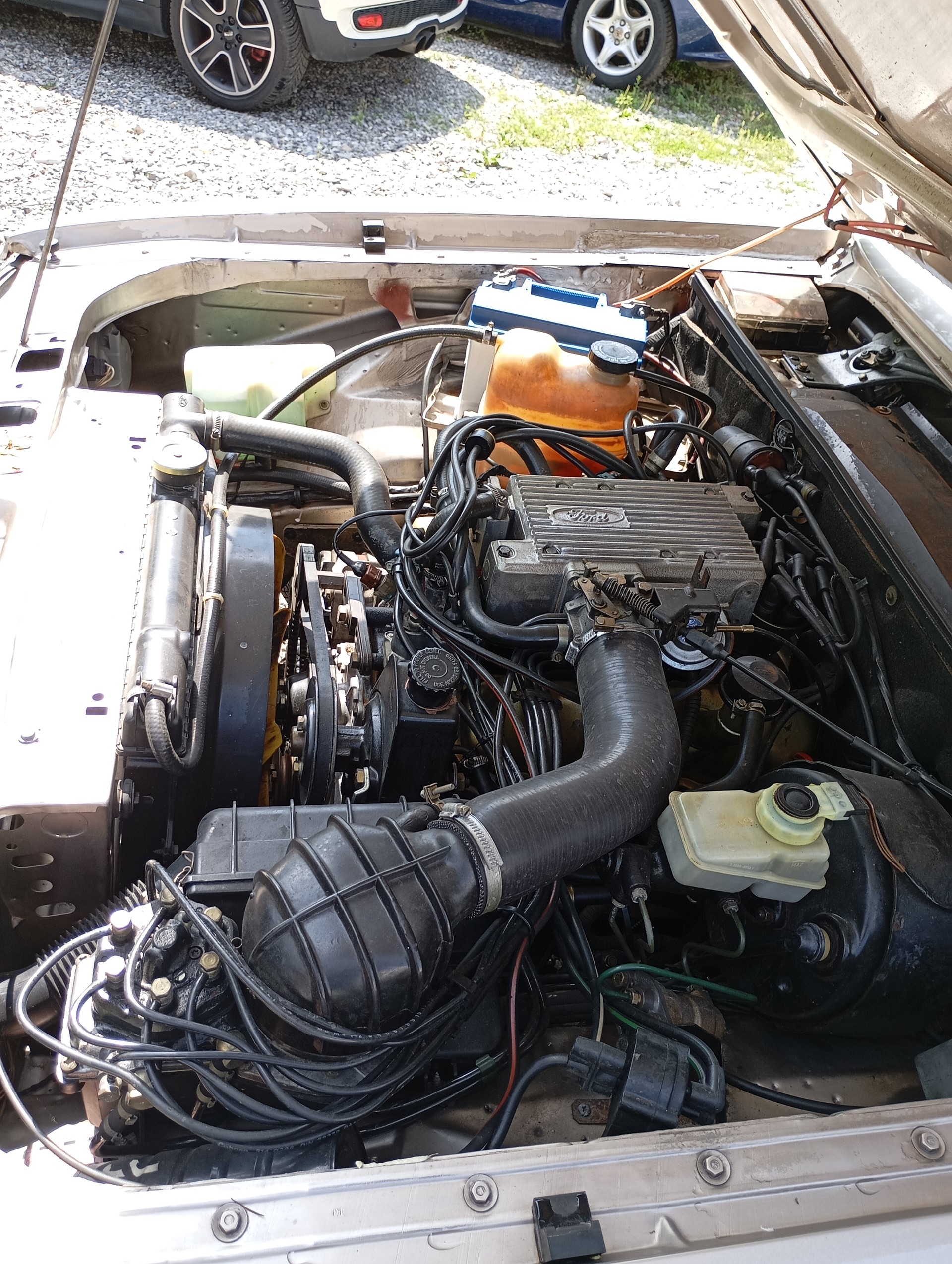FORD Granada 2800i L Confort-image-22