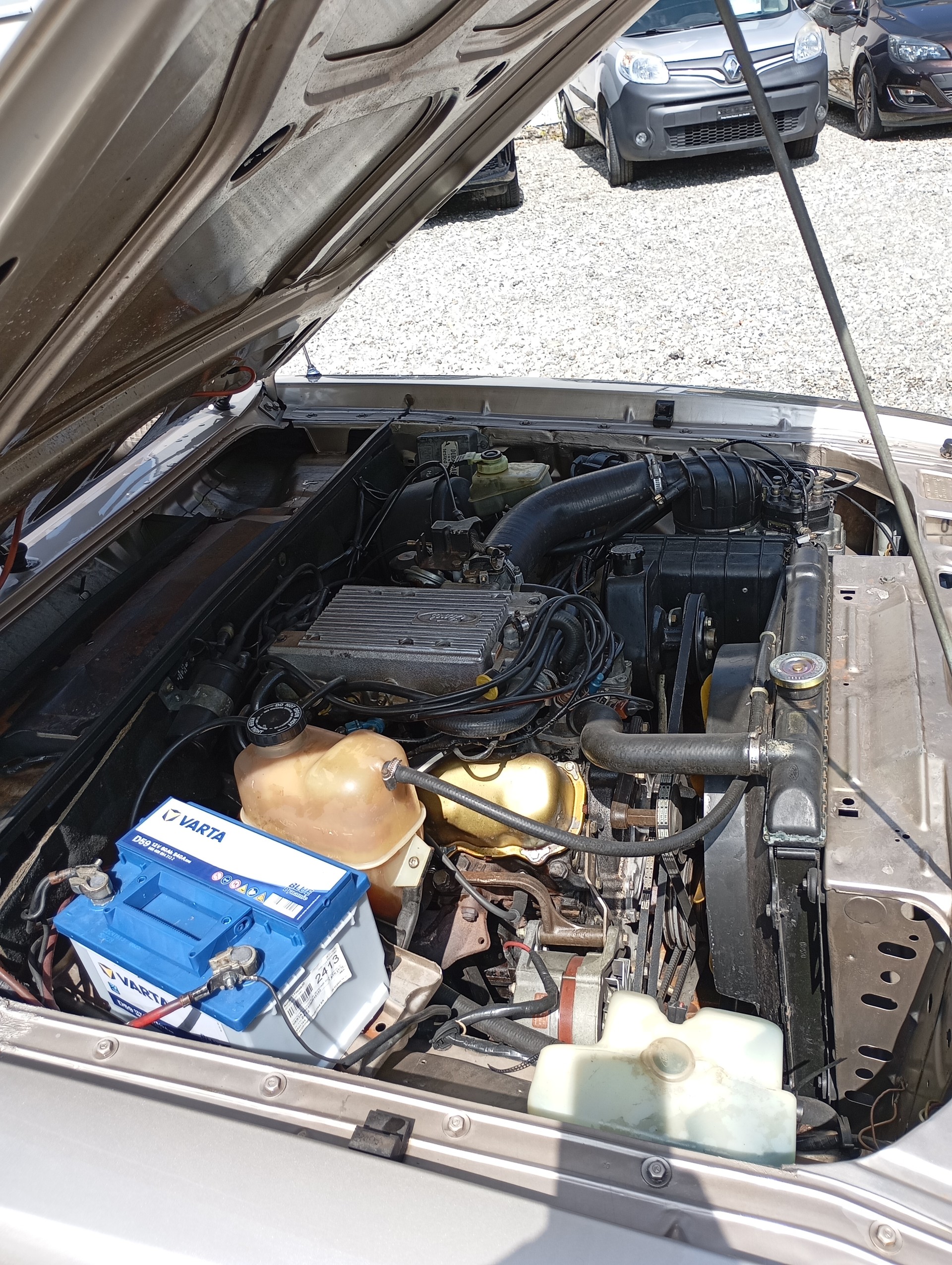 FORD Granada 2800i L Confort-image-7