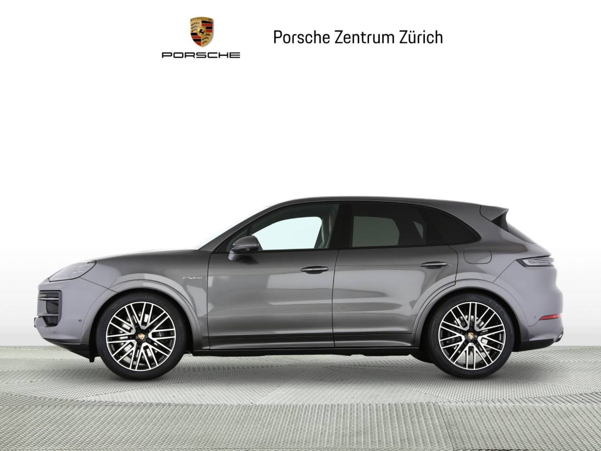PORSCHE Cayenne E-Hybrid-image-1