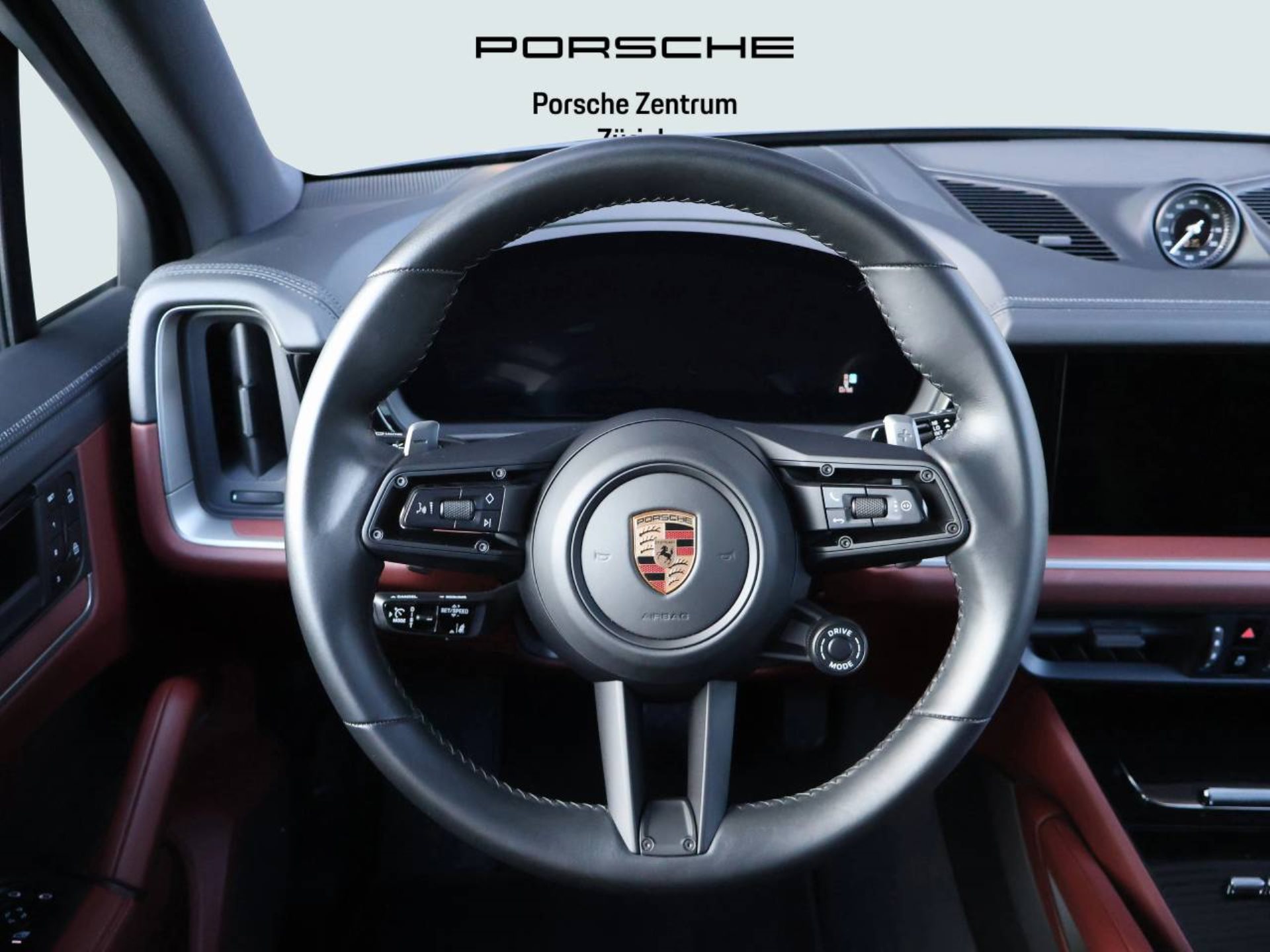 PORSCHE Cayenne E-Hybrid-image-11