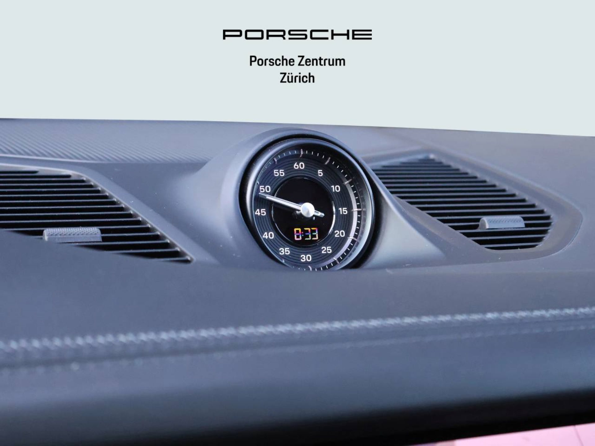 PORSCHE Cayenne E-Hybrid-image-25