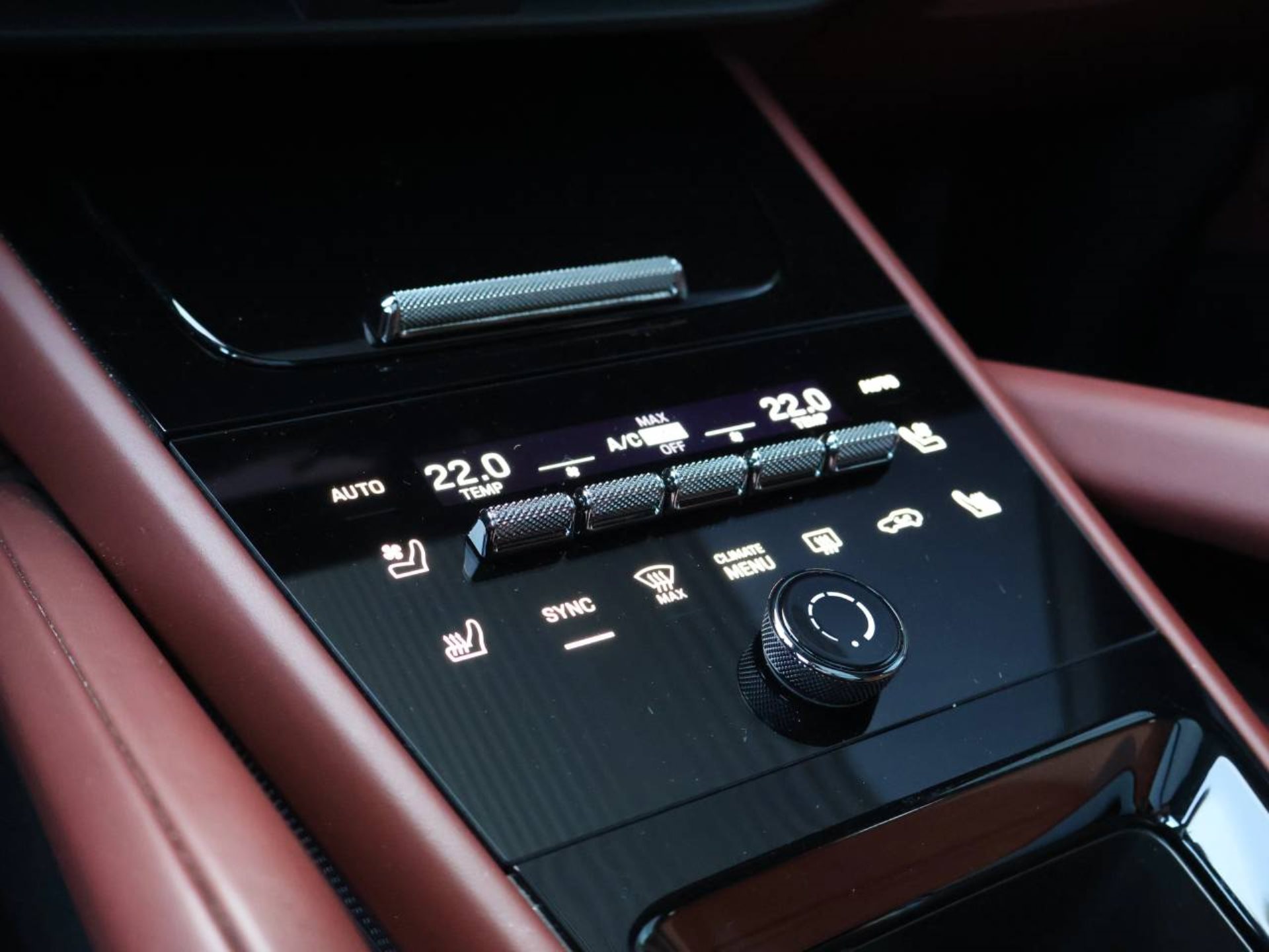 PORSCHE Cayenne E-Hybrid-image-27