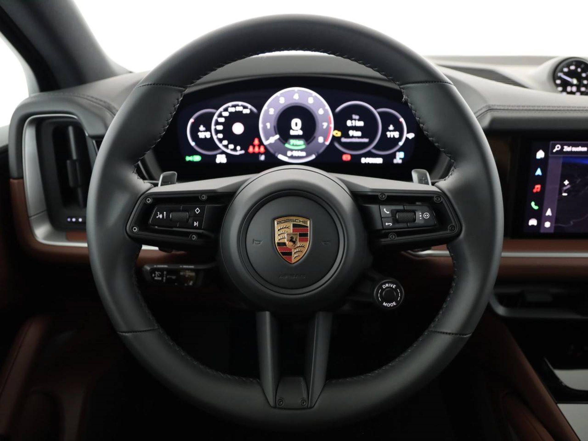 PORSCHE Cayenne E-Hybrid-image-3