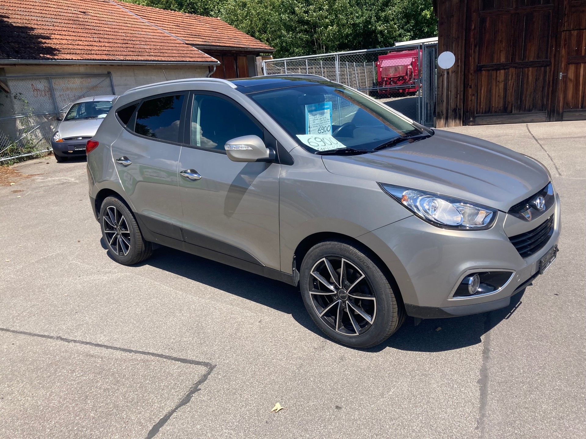 HYUNDAI iX35