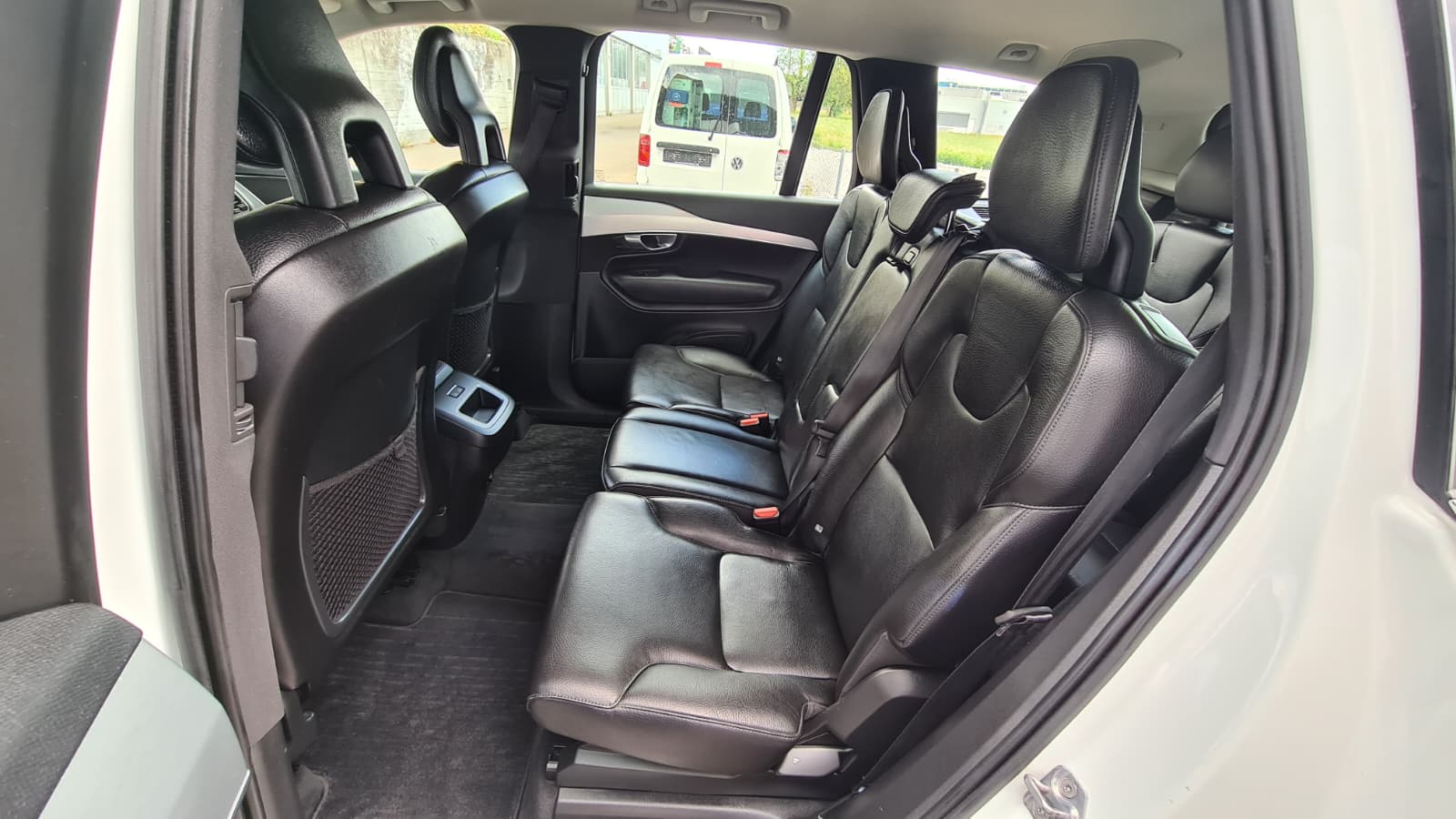 VOLVO XC90 D5 AWD Inscription Geartronic ** 7-Plätzer ** Voll-Leder ** Gr-Navi ** RF-Kamera ** Sitzmemory ** LTZ MFK 22.01.2026 **-image-20