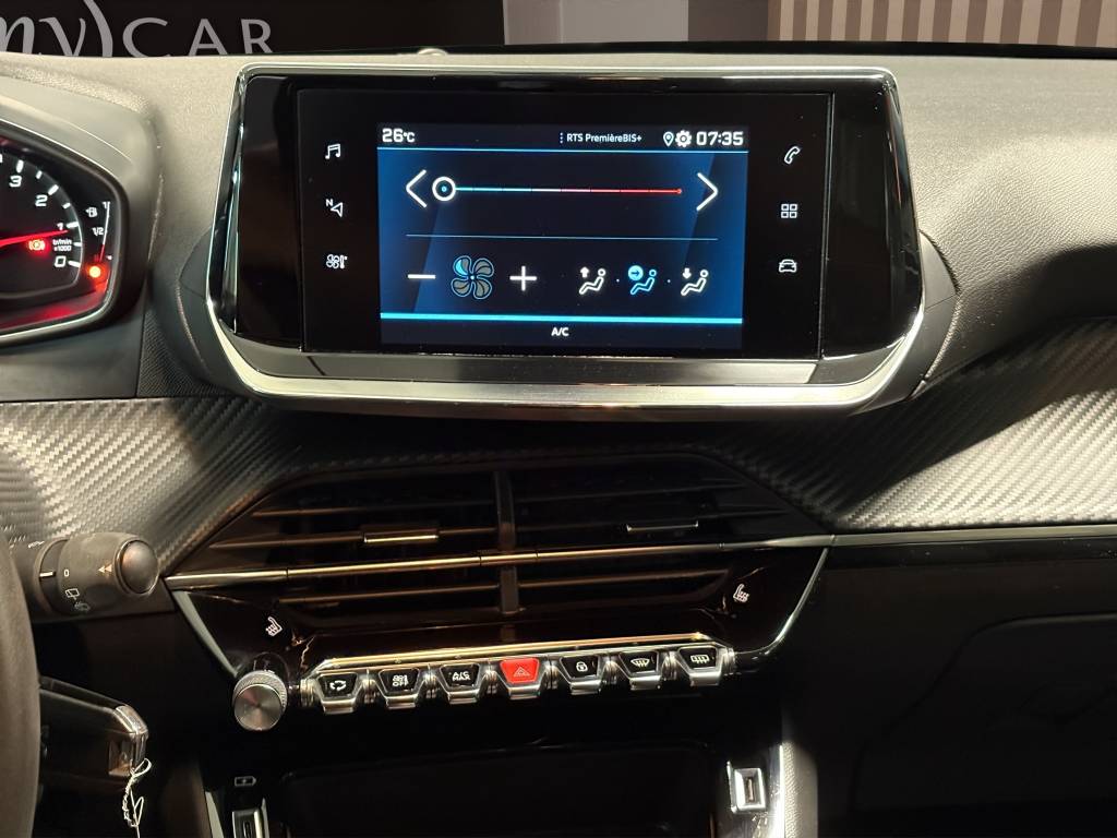 PEUGEOT 208 1.2 PureTech Active Pack EAT8-image-5