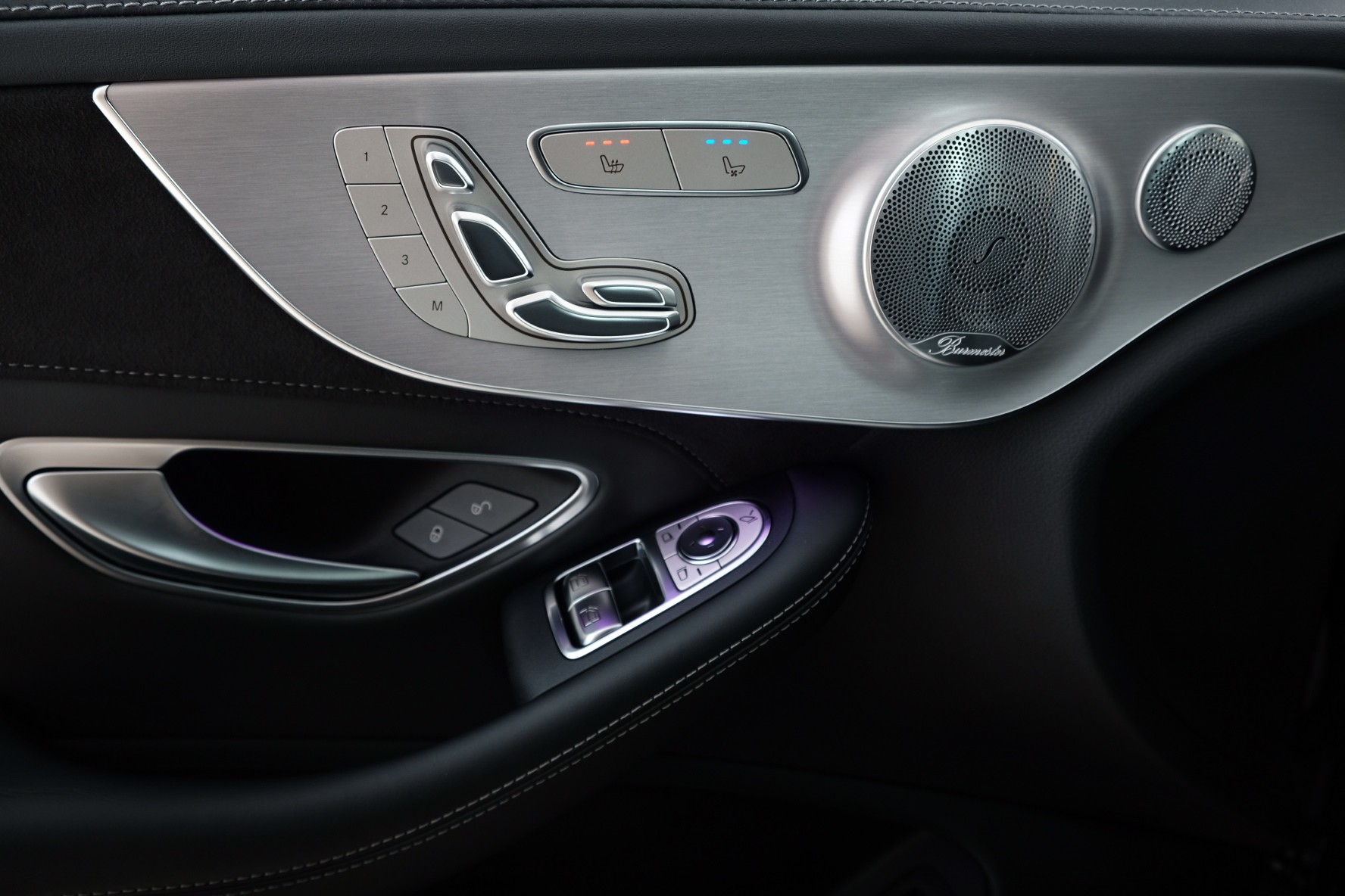 MERCEDES-BENZ C 63 S AMG 9G-tronic-image-12
