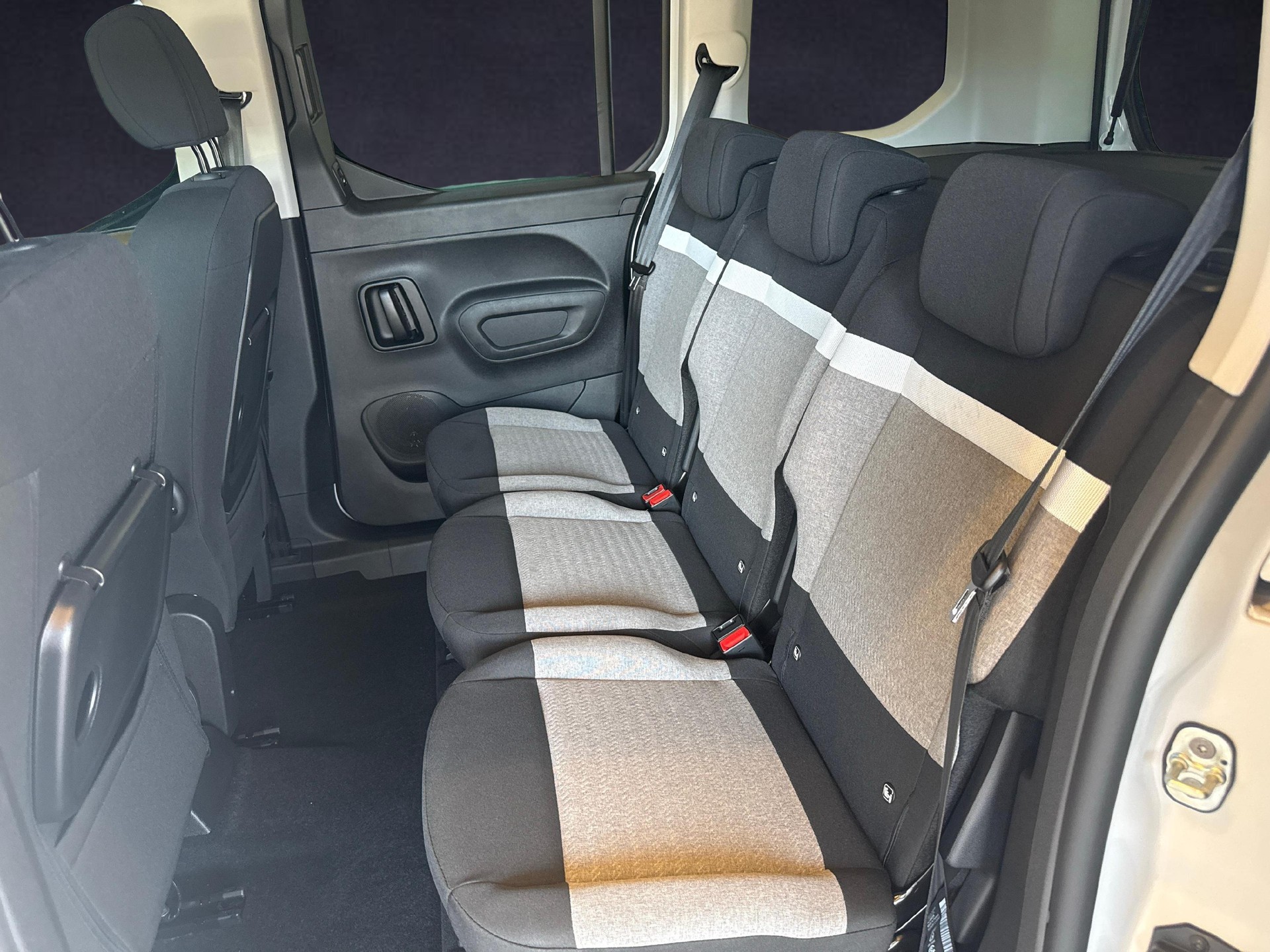 CITROEN Berlingo 1.5 BlueHDi 130 Max-image-10