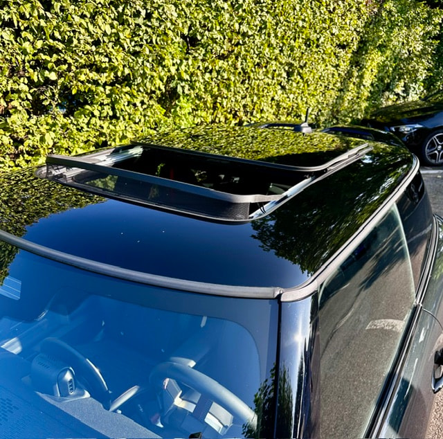 MINI Cooper S (F66) 2.0i-image-1