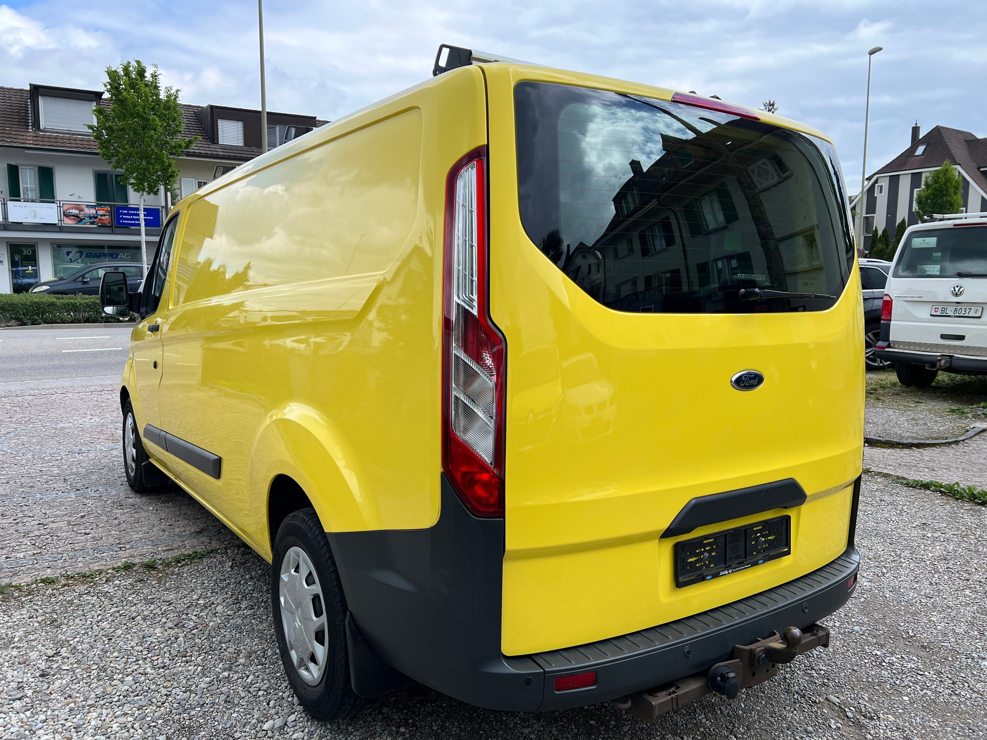 FORD Transit Custom Van 340 L2H1 Trend-image-3