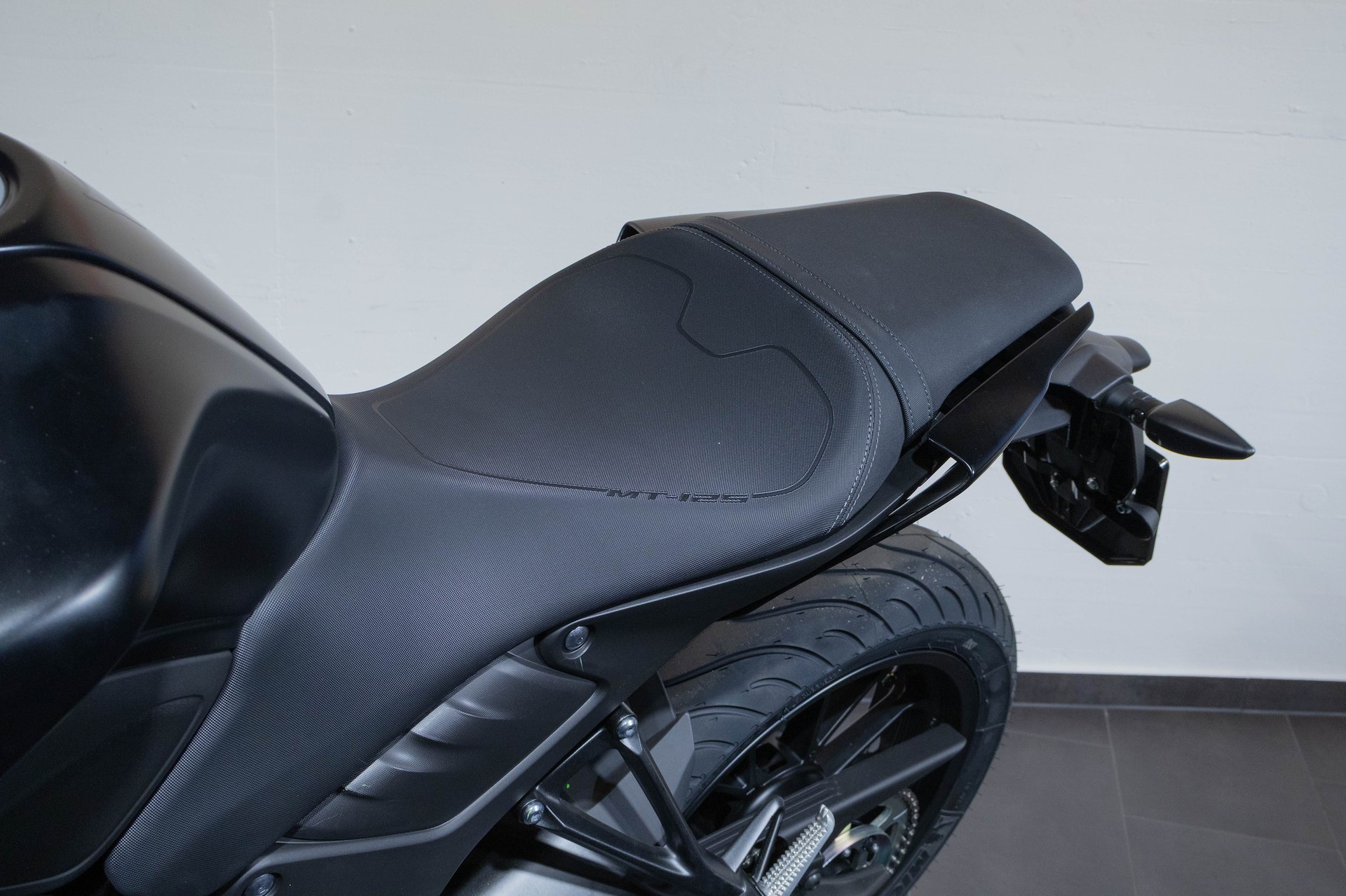 YAMAHA MT-125-image-13