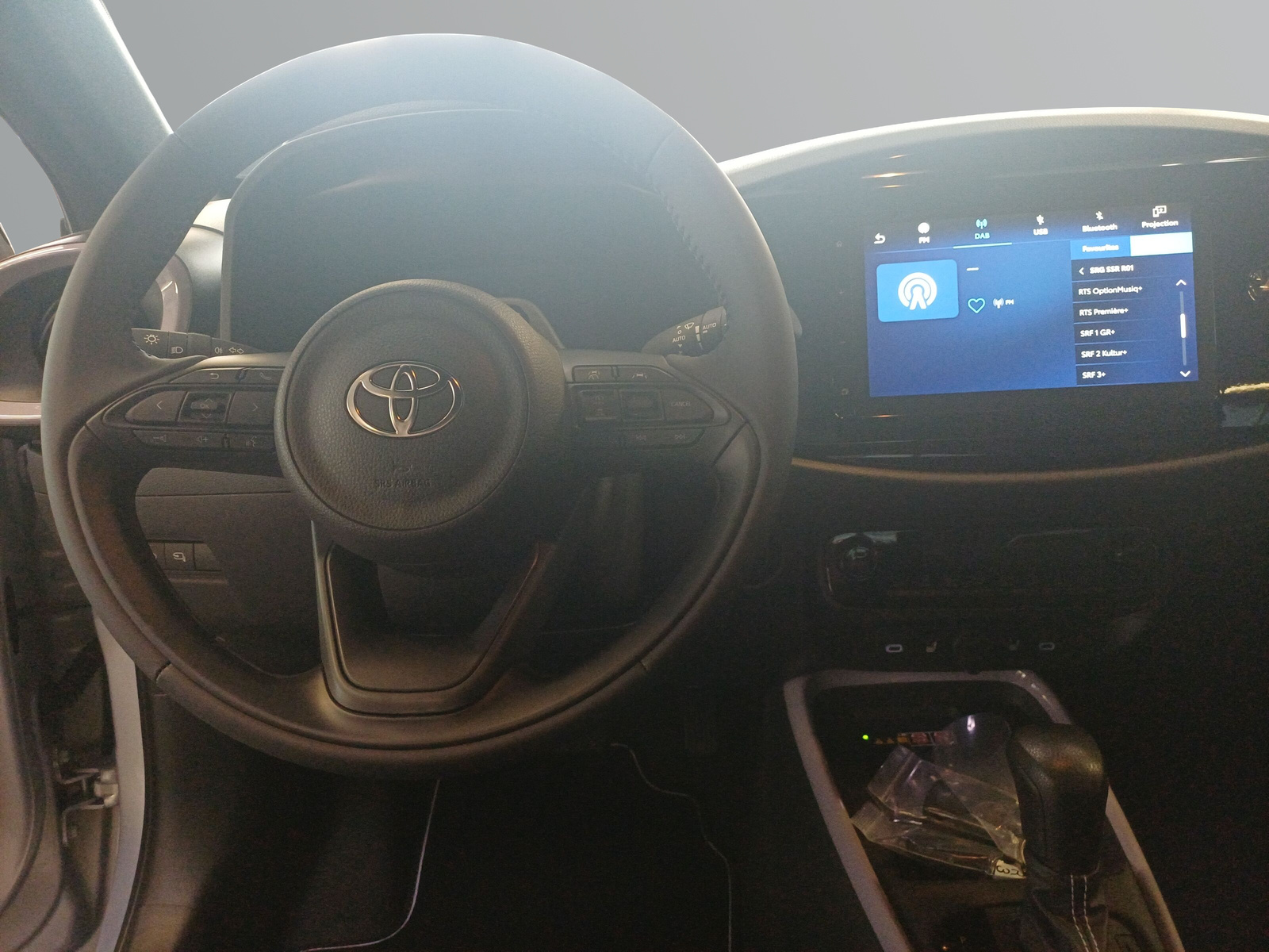 TOYOTA Aygo X 1.5 VVT-i HSD Trend-image-6
