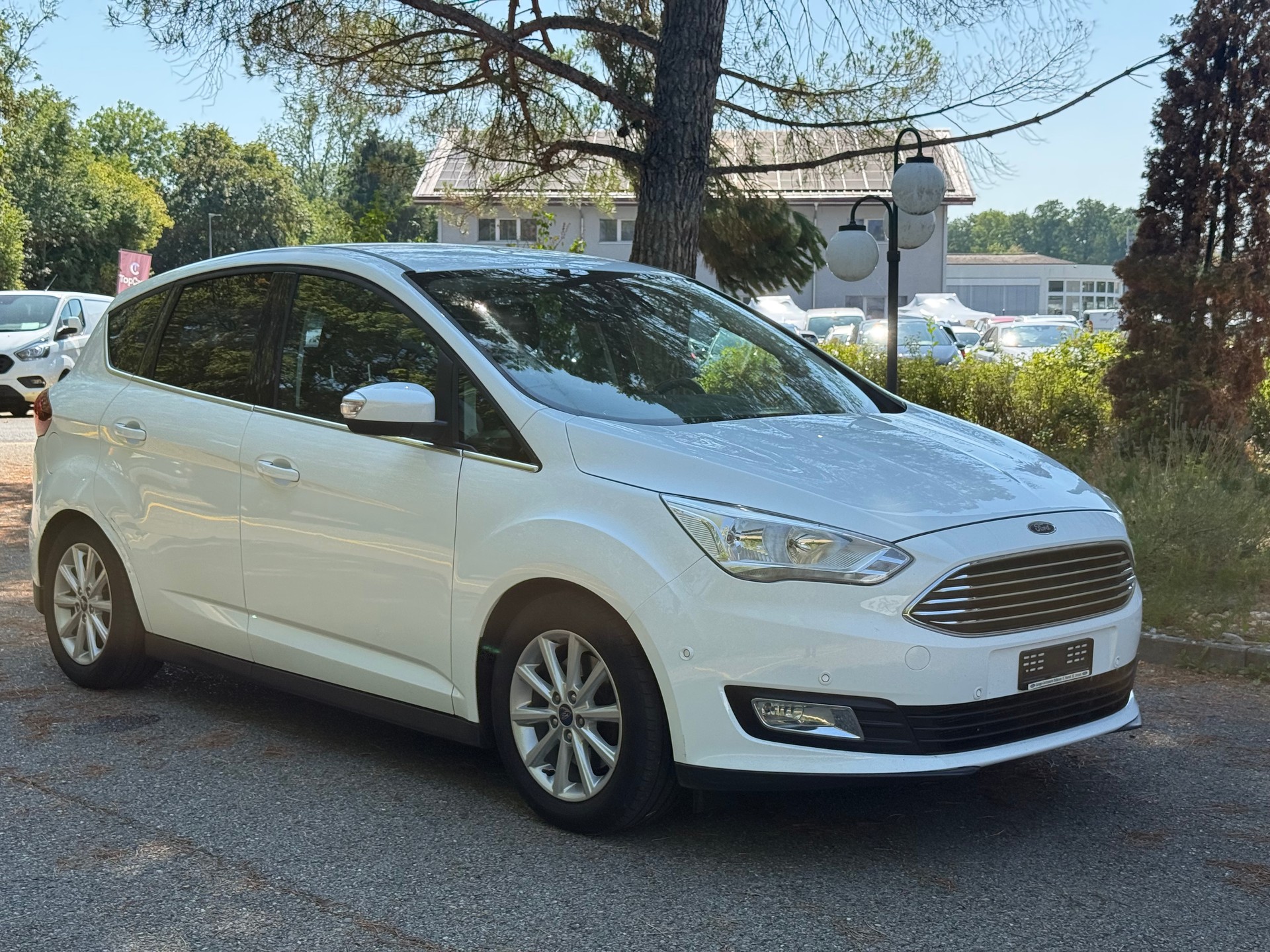 FORD C-Max 1.5 SCTi Trend-image-1