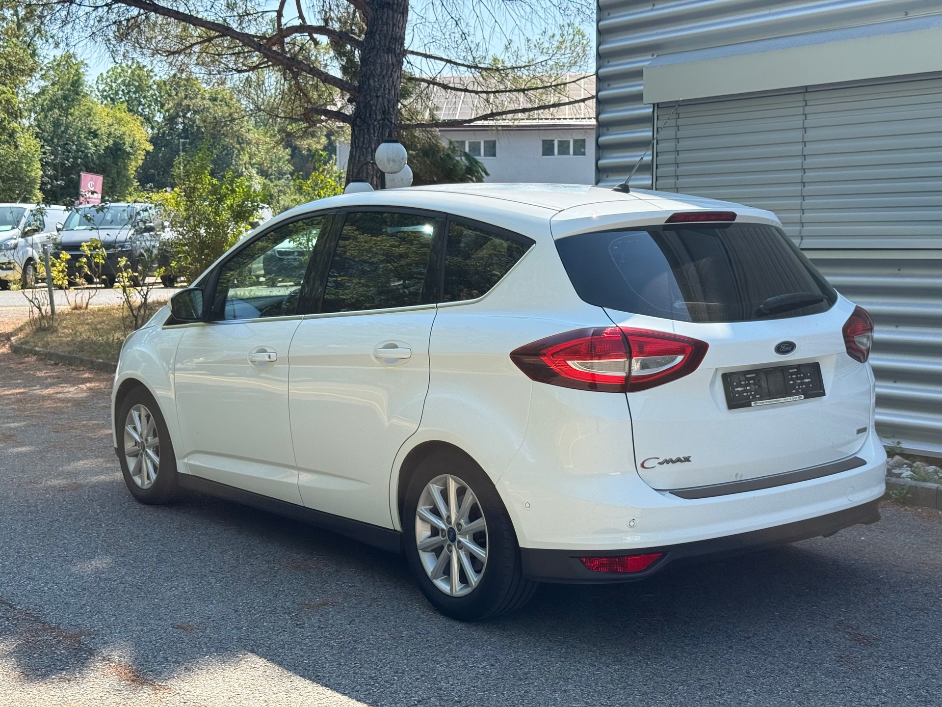 FORD C-Max 1.5 SCTi Trend-image-5