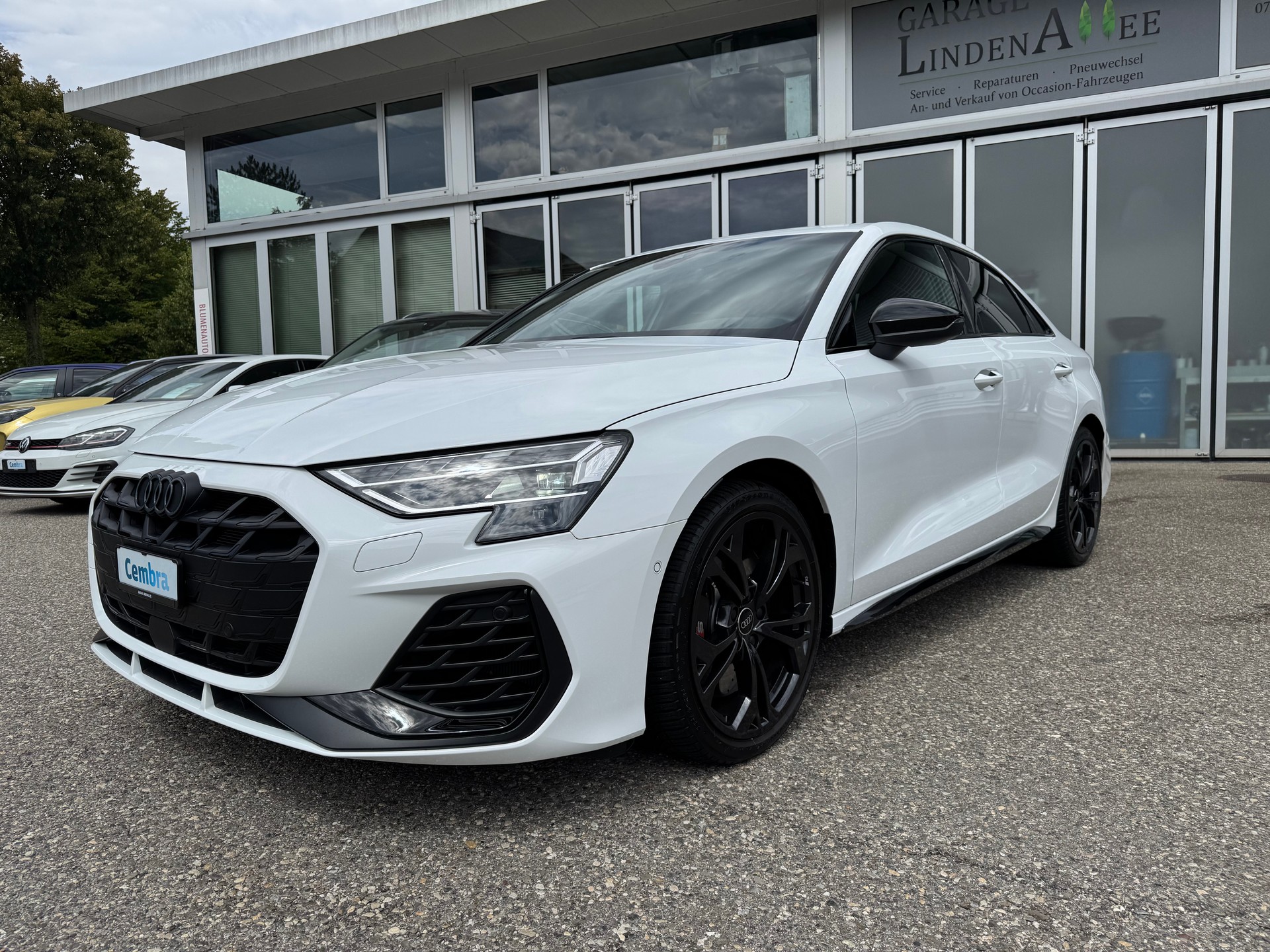 AUDI S3 Limousine *Performance Akrapovic* TFSI quattro S-tronic-image-3