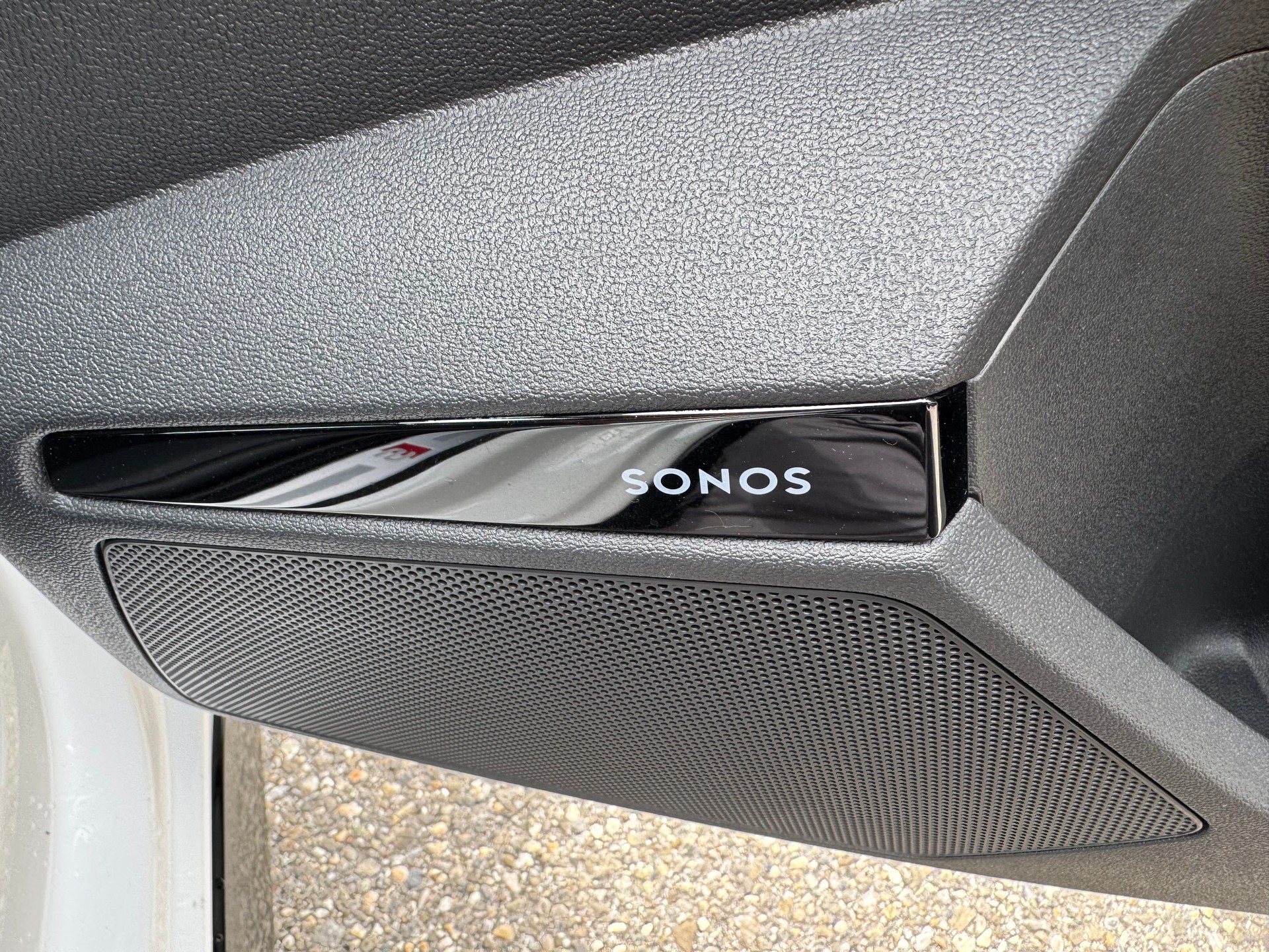 AUDI S3 Limousine *Performance Akrapovic* TFSI quattro S-tronic-image-15