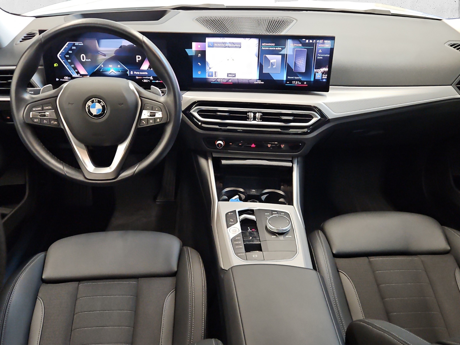 BMW 320i xDrive-image-13