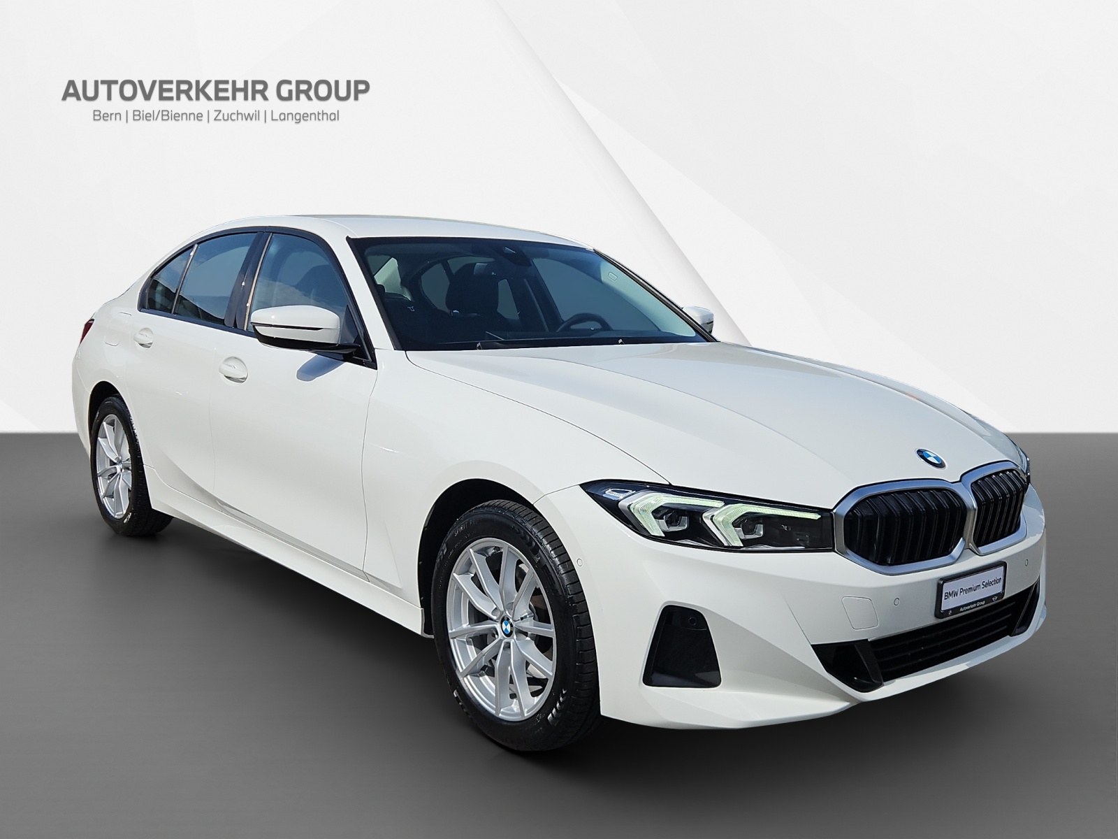 BMW 320i xDrive-image-7