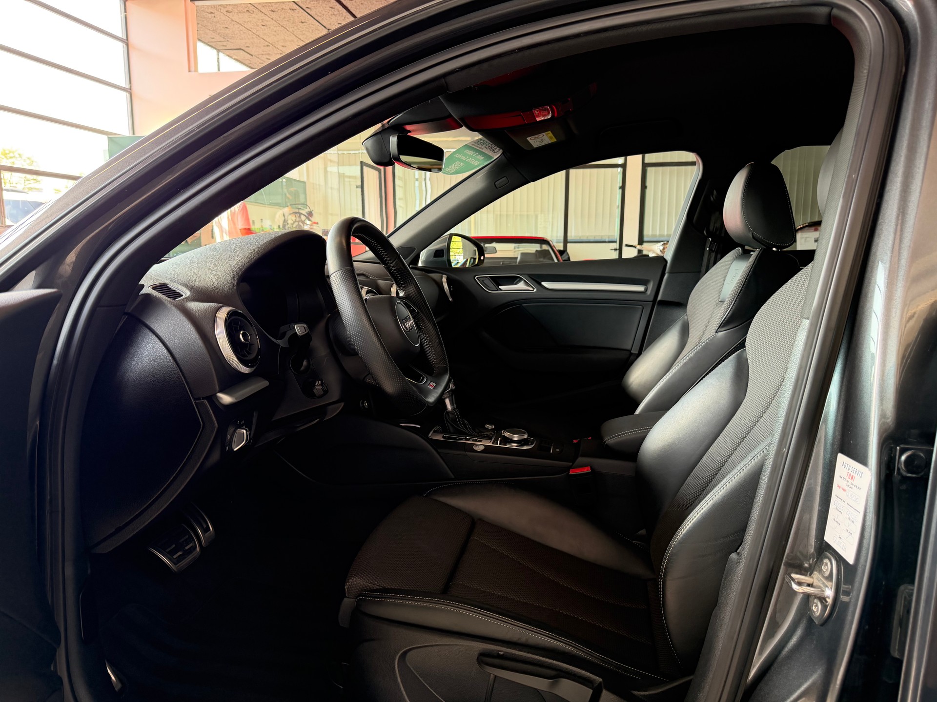 AUDI A3 Sportback 35 TFSI S-tronic-image-10