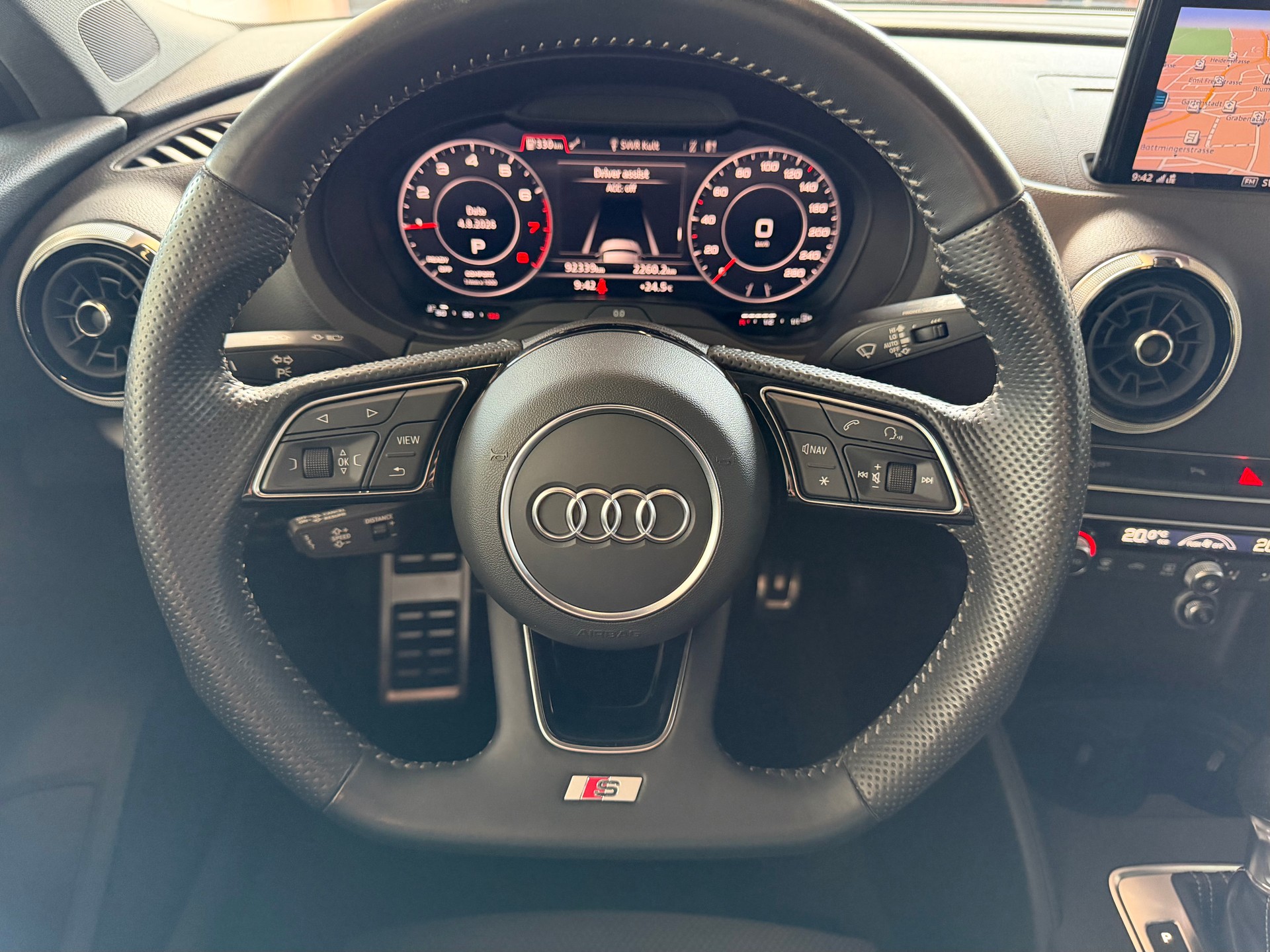 AUDI A3 Sportback 35 TFSI S-tronic-image-11