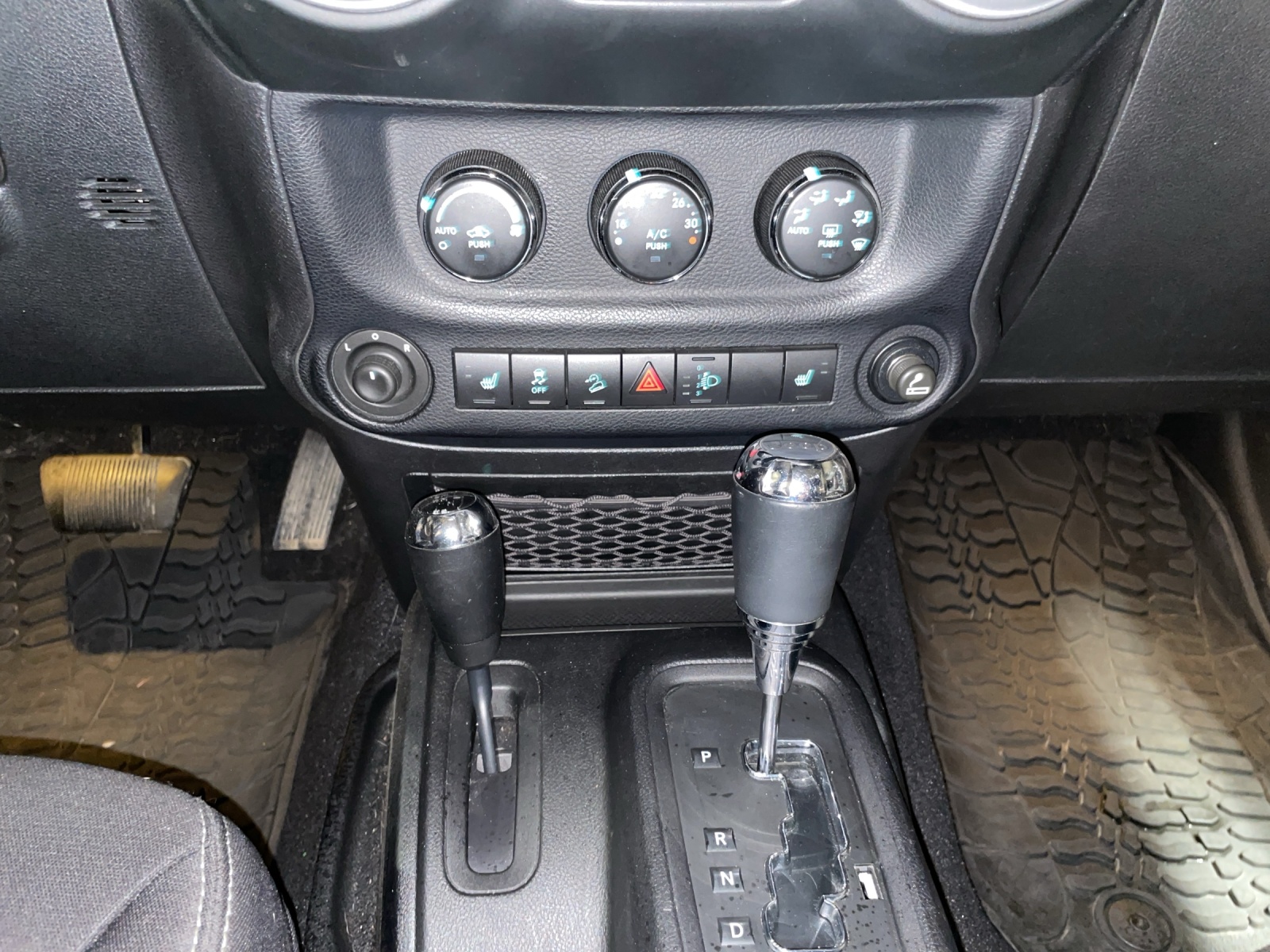 Image JEEP WRANGLER Wrangler 2.8CRD Unlimited Sahara Automatic