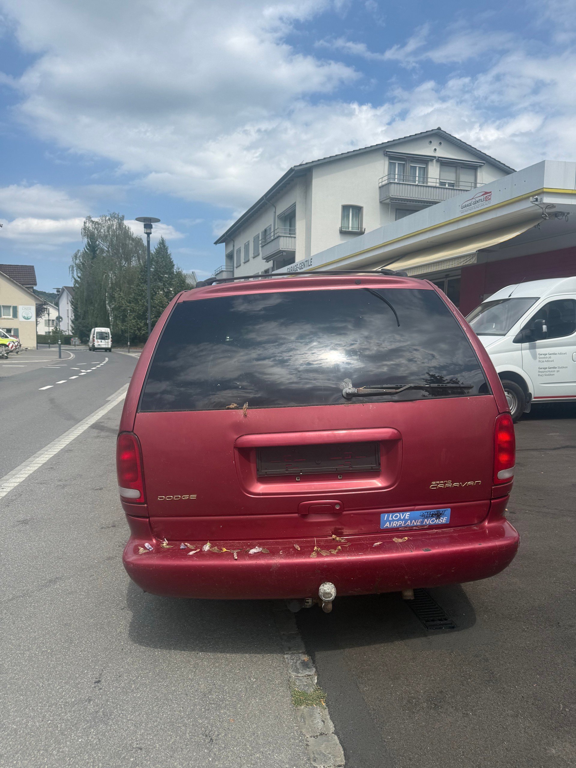 DODGE Caravan-image-2