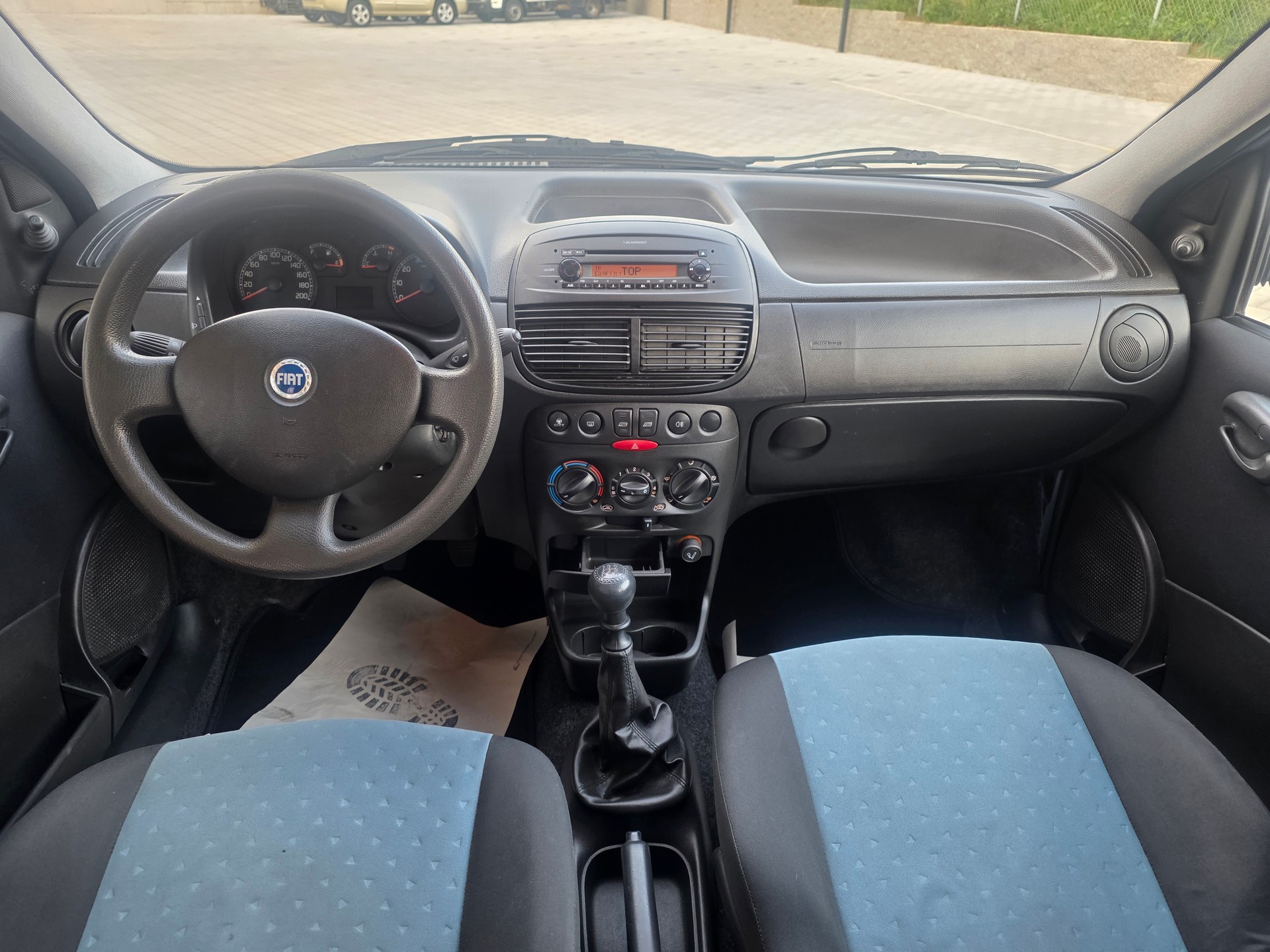 FIAT Punto 1.2 Active-image-9