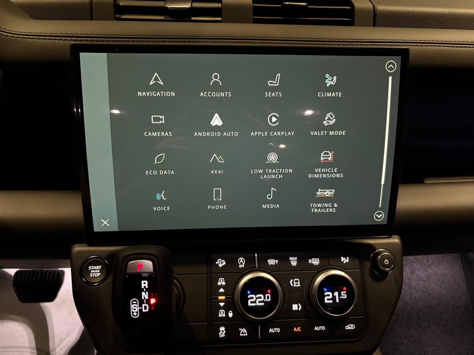 LAND ROVER Defender 130 3.0 D I6 350 X-Dynamic HSE-image-13