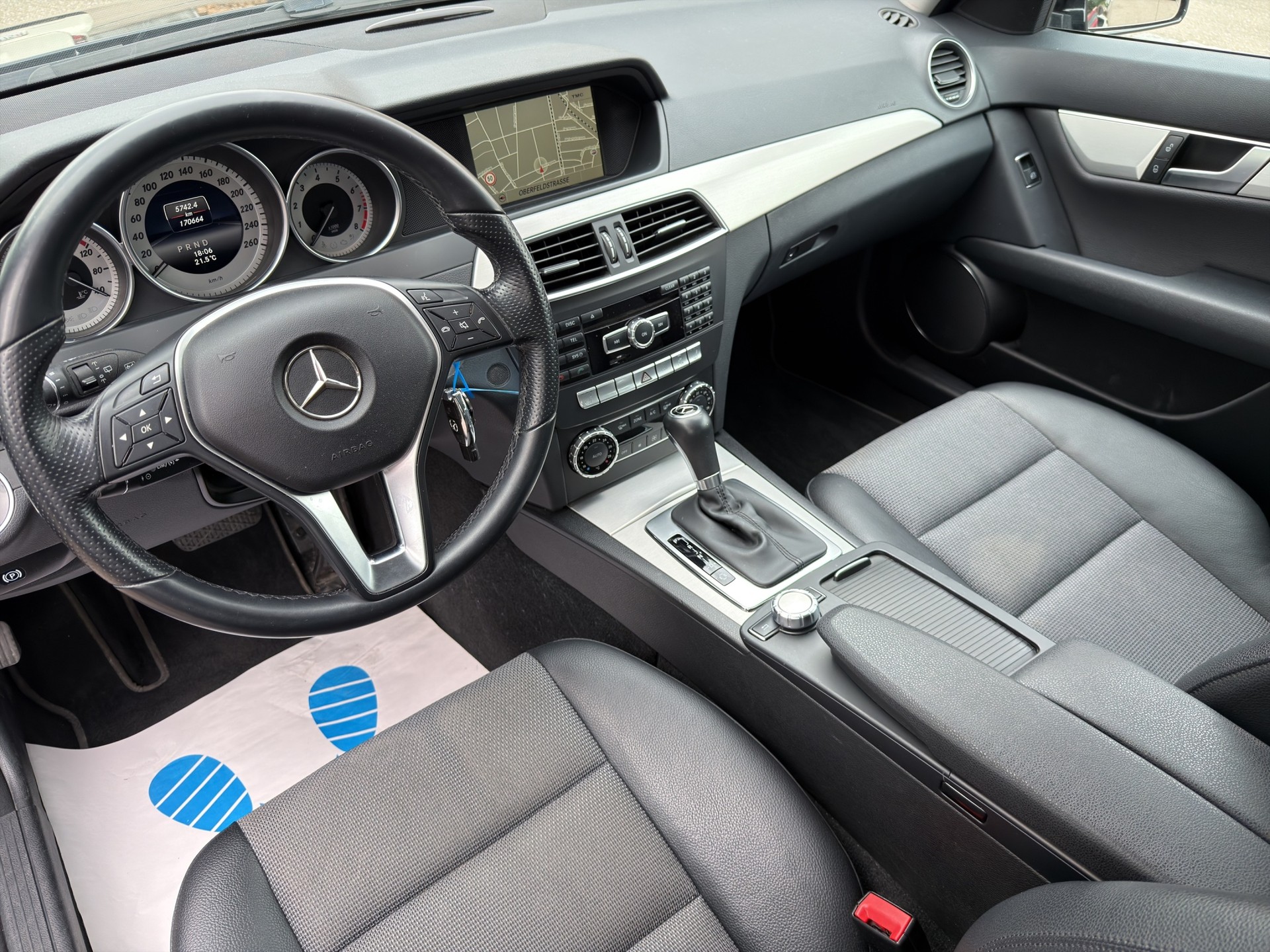 MERCEDES-BENZ C 180 Athletic Edition 7G-Tronic-image-13