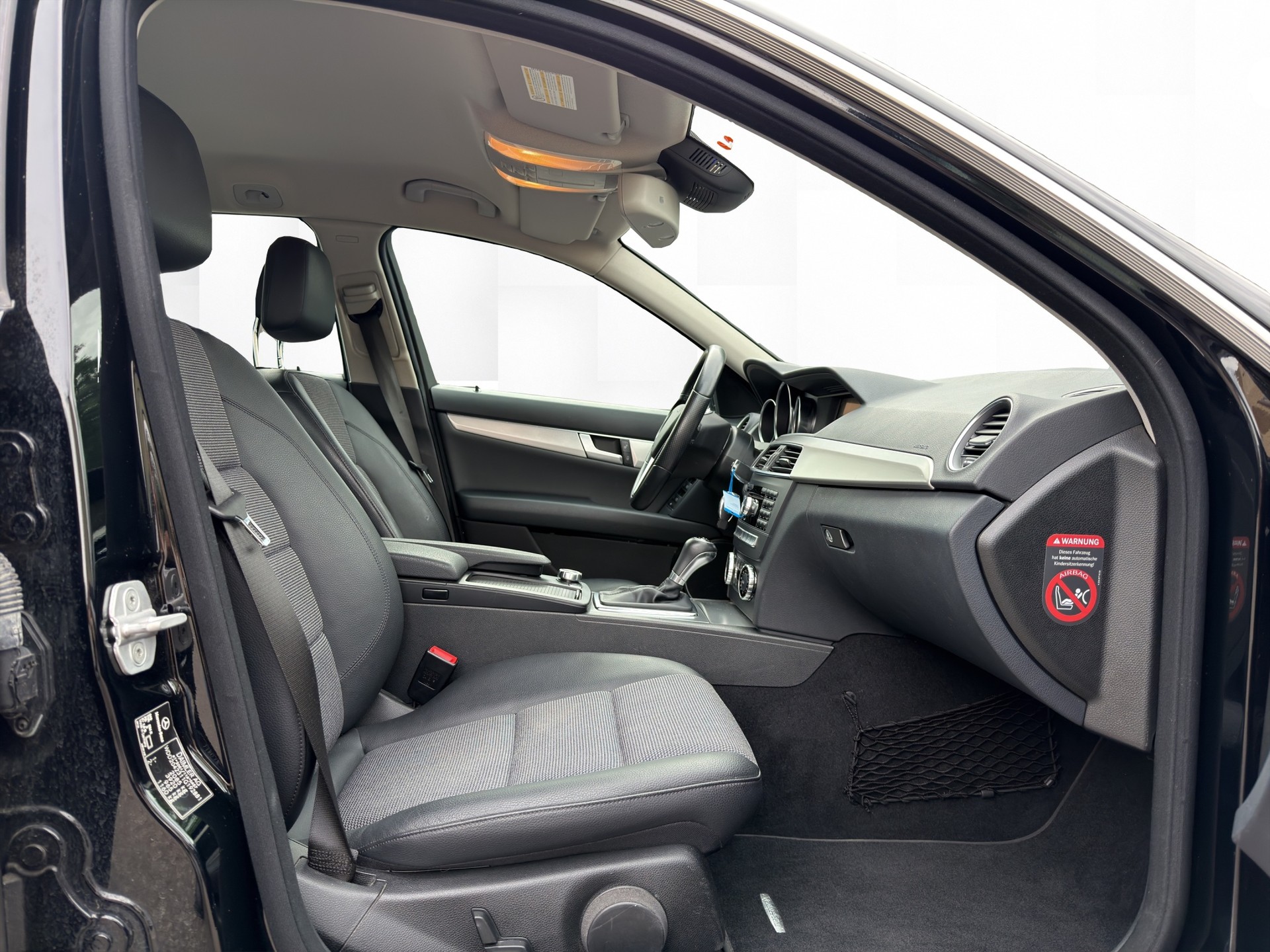 MERCEDES-BENZ C 180 Athletic Edition 7G-Tronic-image-10