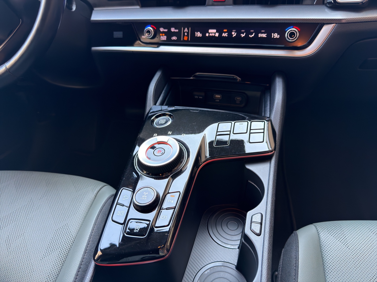 KIA Sportage 1.6 T-GDi Power Edition-image-10