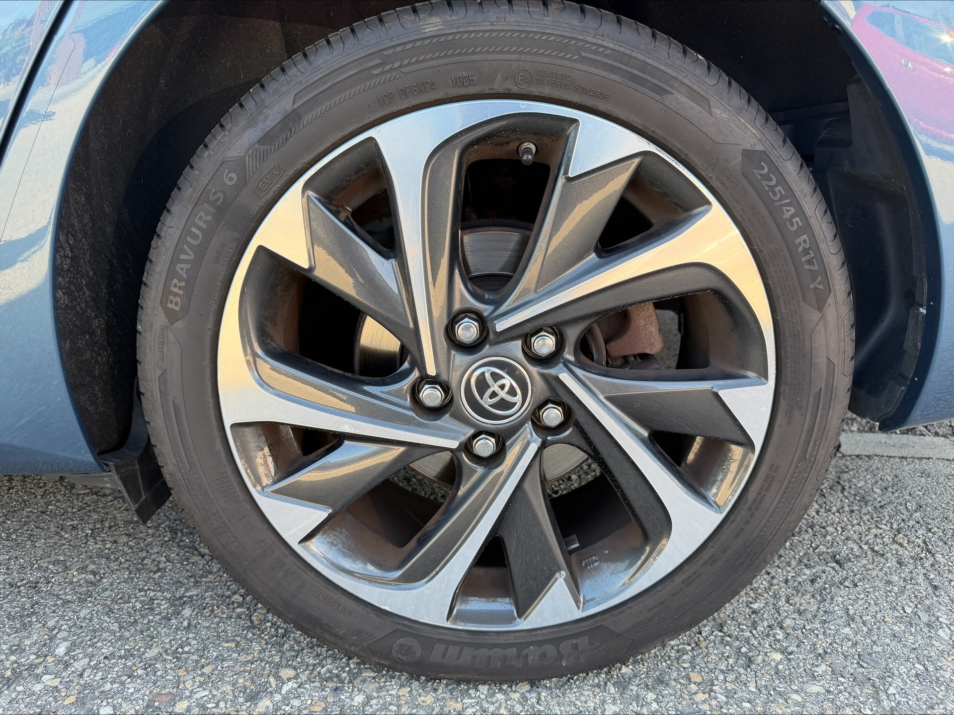 TOYOTA Auris Touring Sports 1.2 Turbo Swiss Trend-image-12