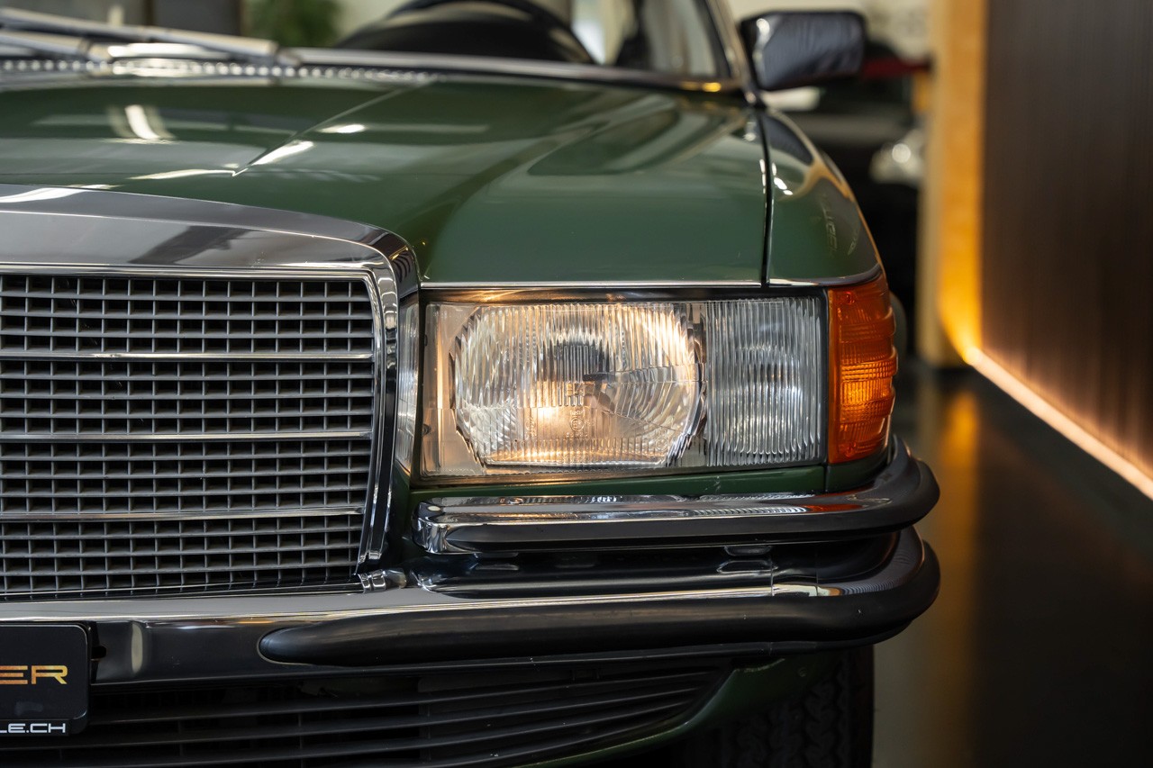 MERCEDES-BENZ 280 SE-image-7