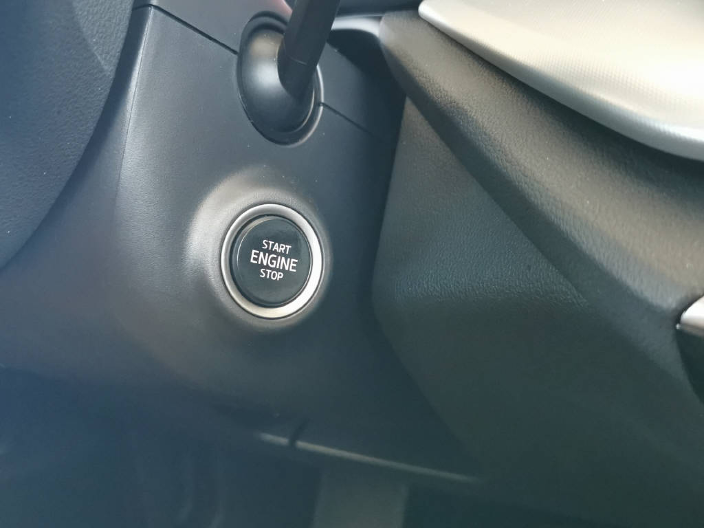 SKODA Octavia Combi 1.5 TSI Selection DSG-image-19